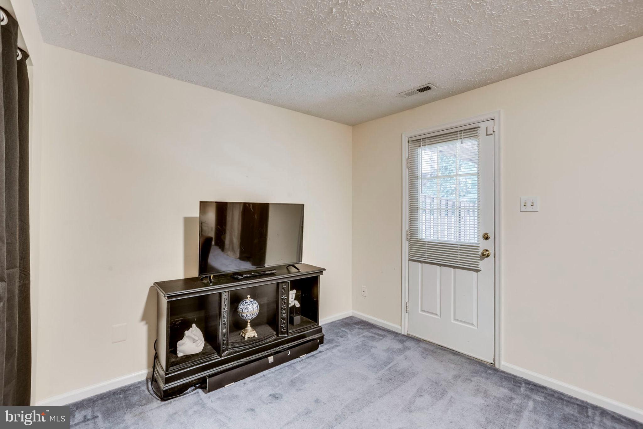 NEWINGTON HEIGHTS - Residential Lease