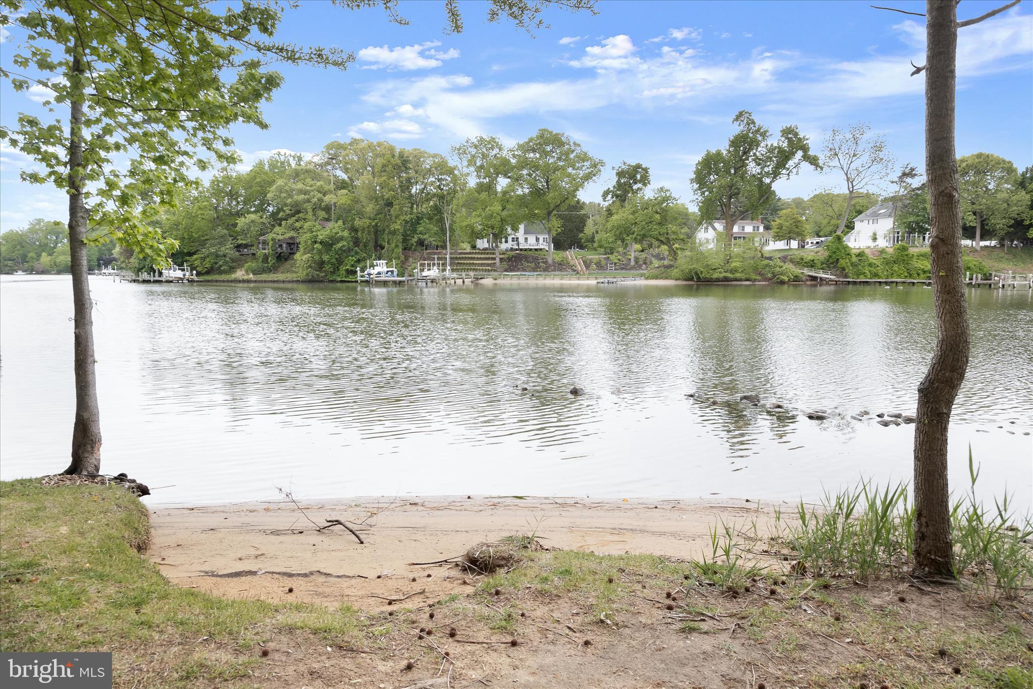 MAGOTHY ESTATES - Residential