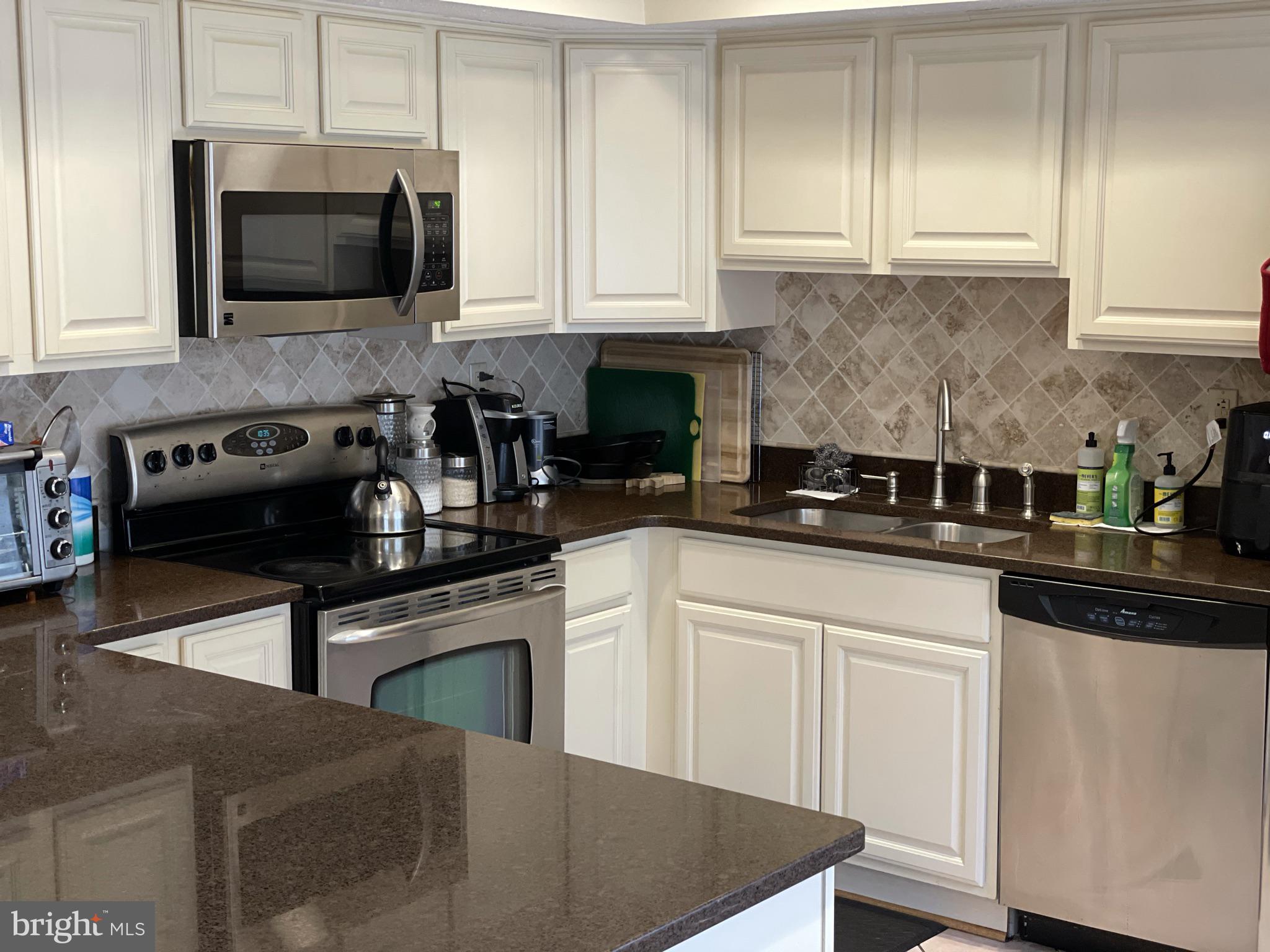 NORTHVIEW AT BELAIR VILLAGE - Residential