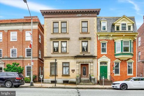 Photo of 228 E. Market St. St, YORK, PA 17403 (MLS # PAYK2102080)