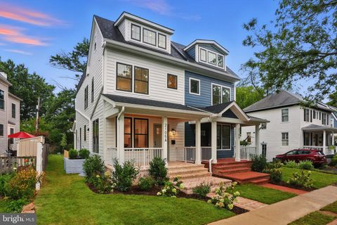 2105 COMMONWEALTH AVENUE A ALEXANDRIA VA 22301
