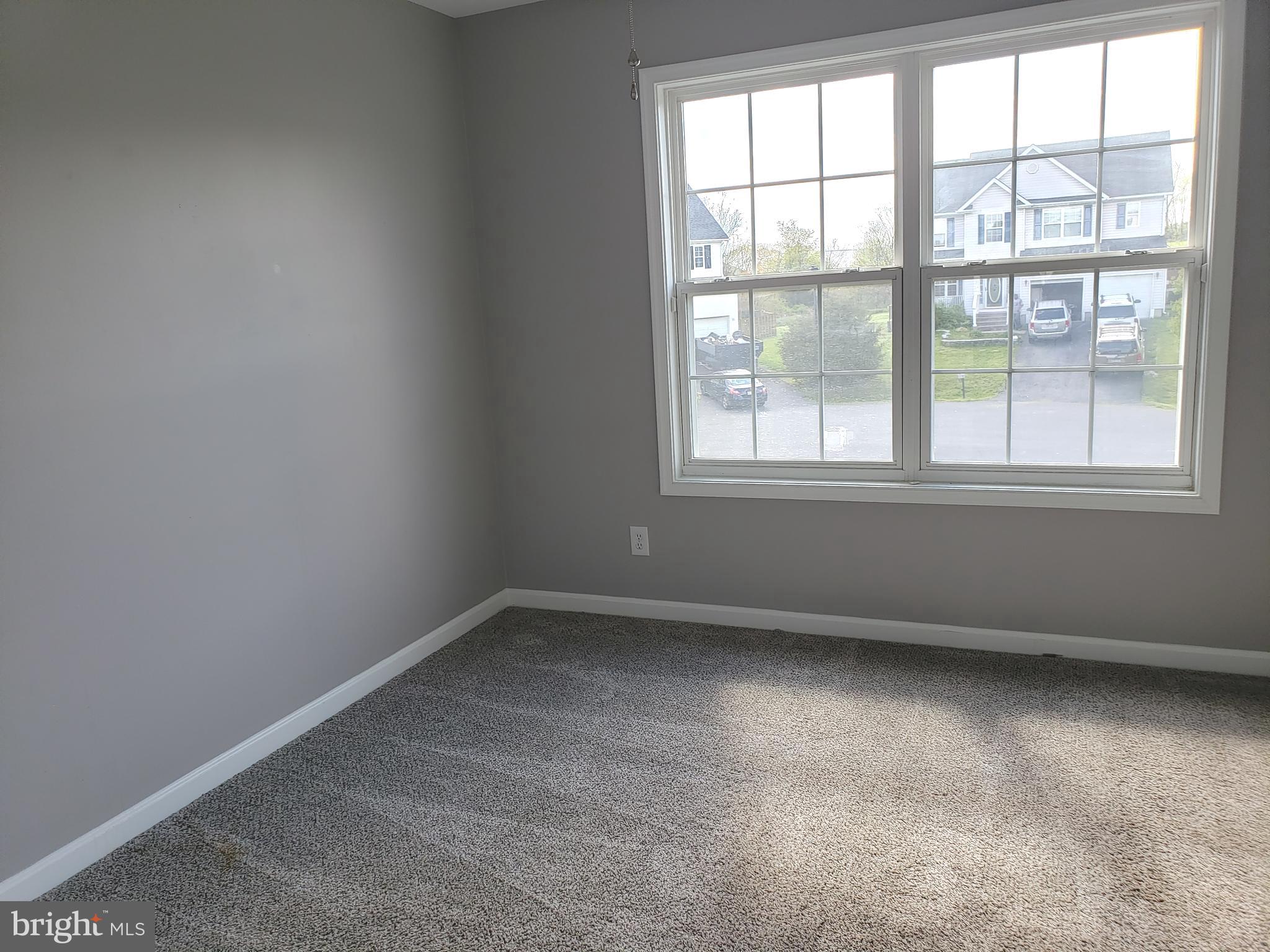 MILLS FARM - Residential