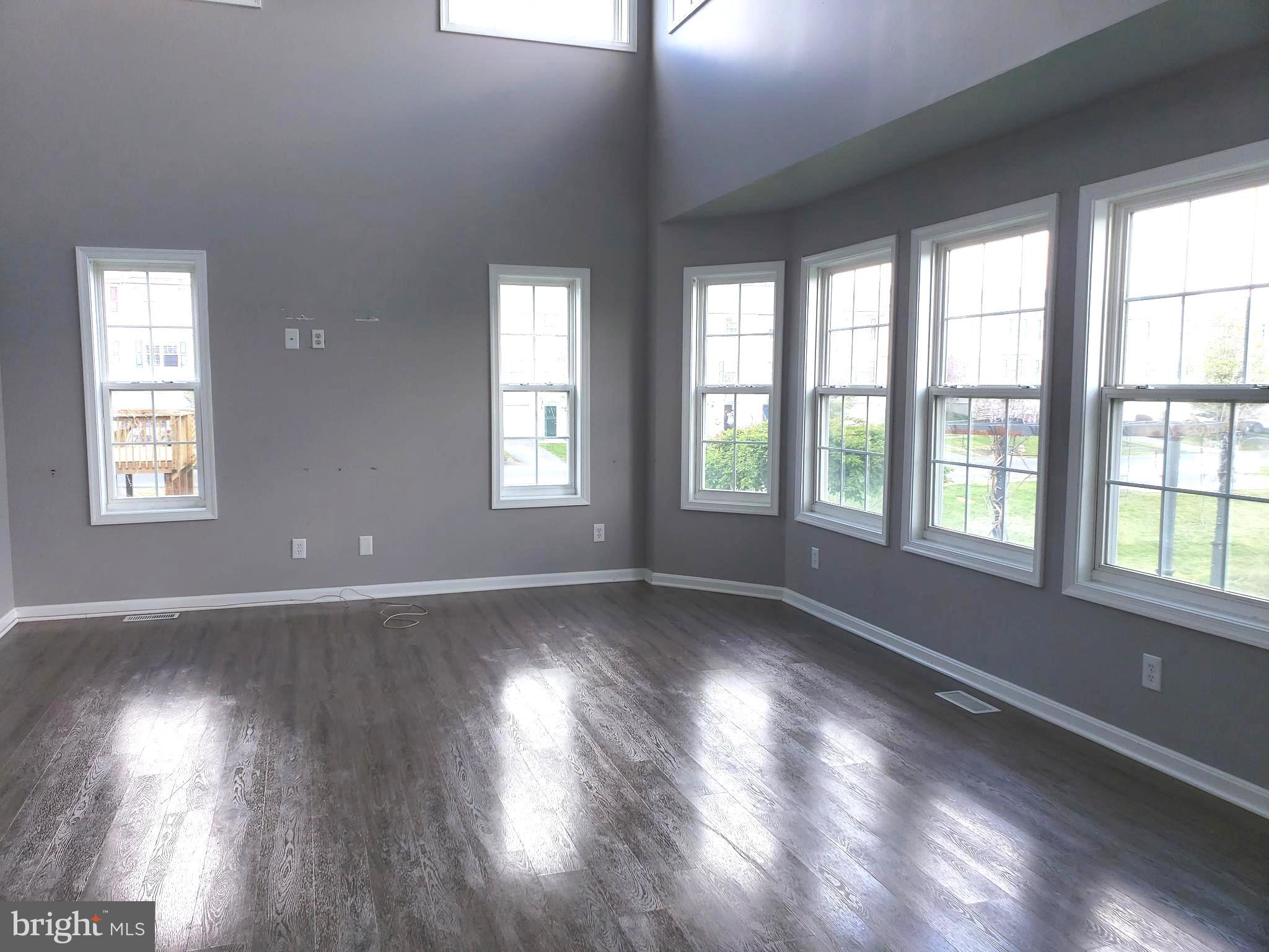 MILLS FARM - Residential