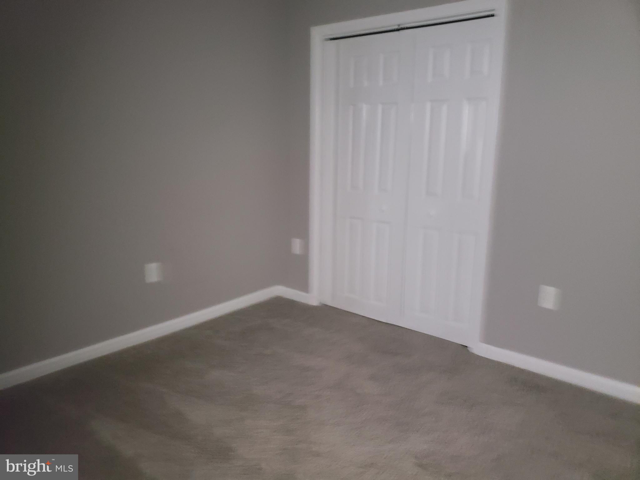 MILLS FARM - Residential