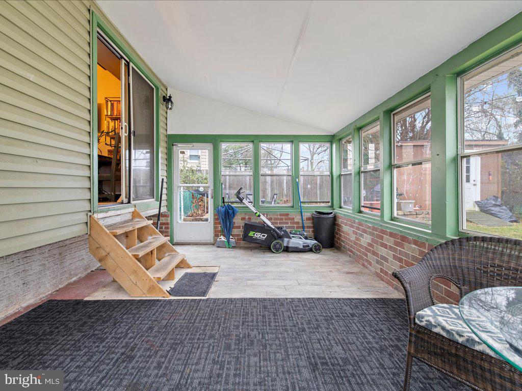 VALLEYWOOD - Residential