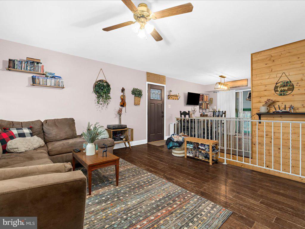 VALLEYWOOD - Residential