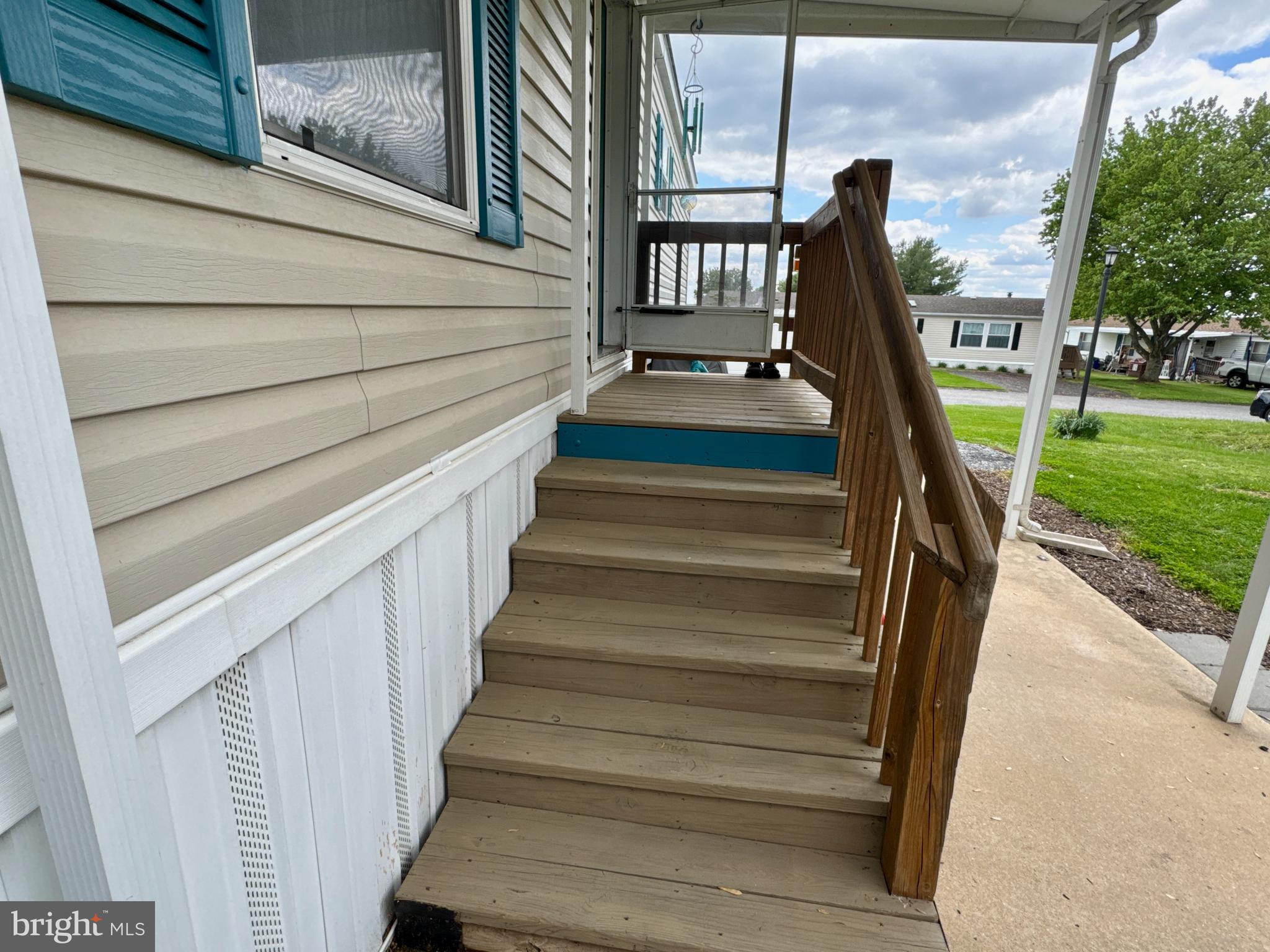 MEADOWVIEW ESTATES - Residential