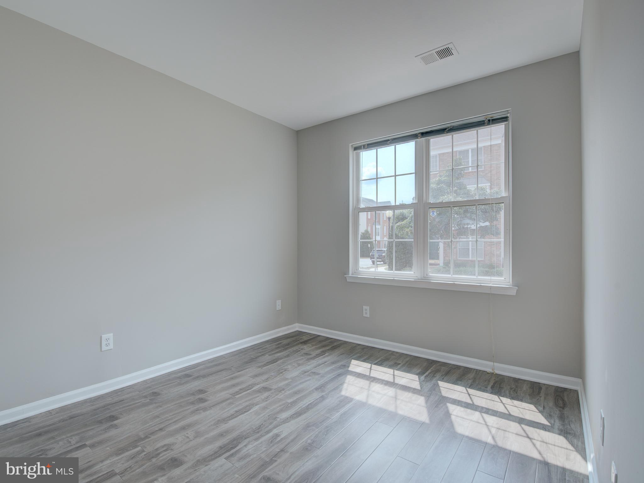 AMBERLEA AT SOUTH RIDING - Residential