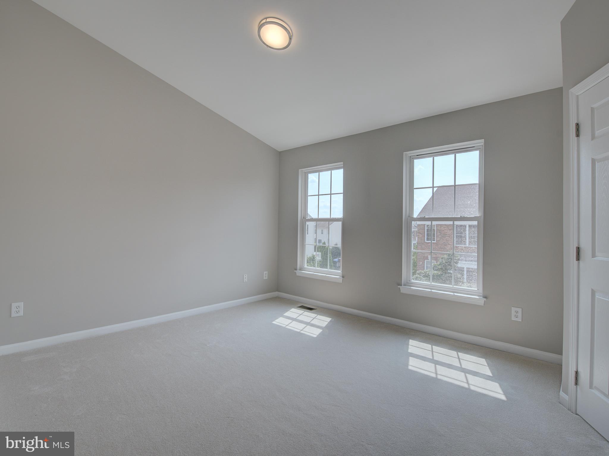 AMBERLEA AT SOUTH RIDING - Residential