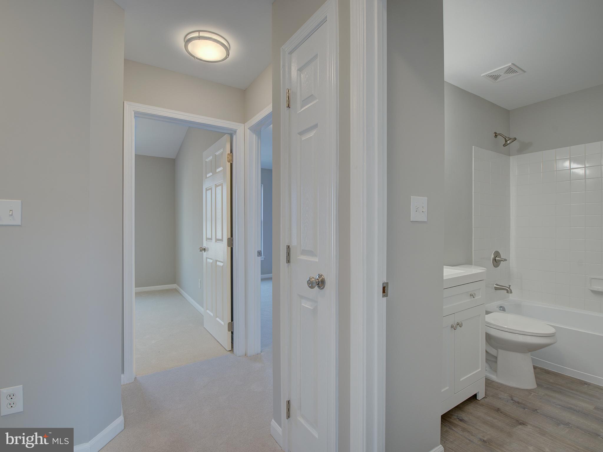 AMBERLEA AT SOUTH RIDING - Residential