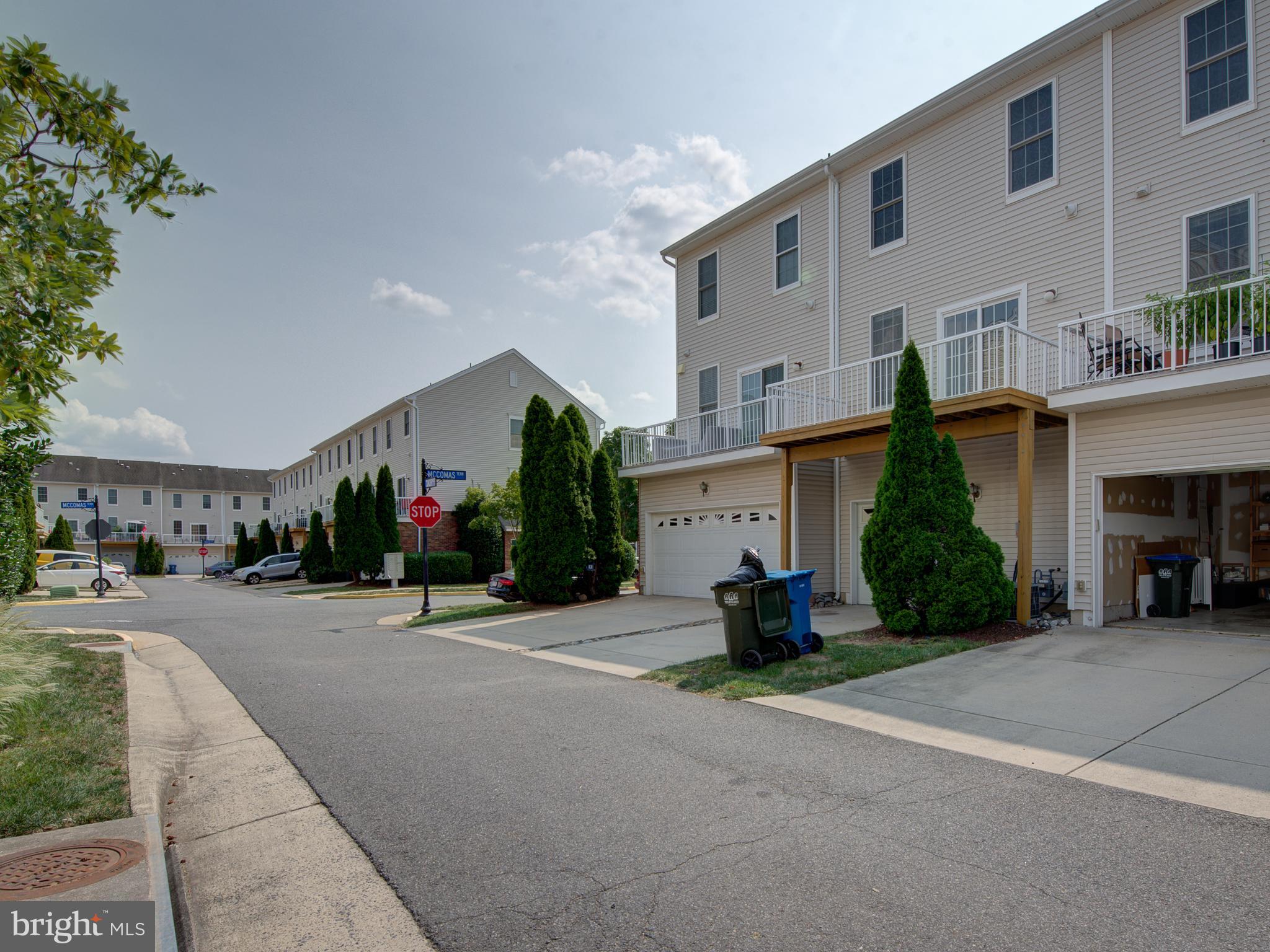 AMBERLEA AT SOUTH RIDING - Residential