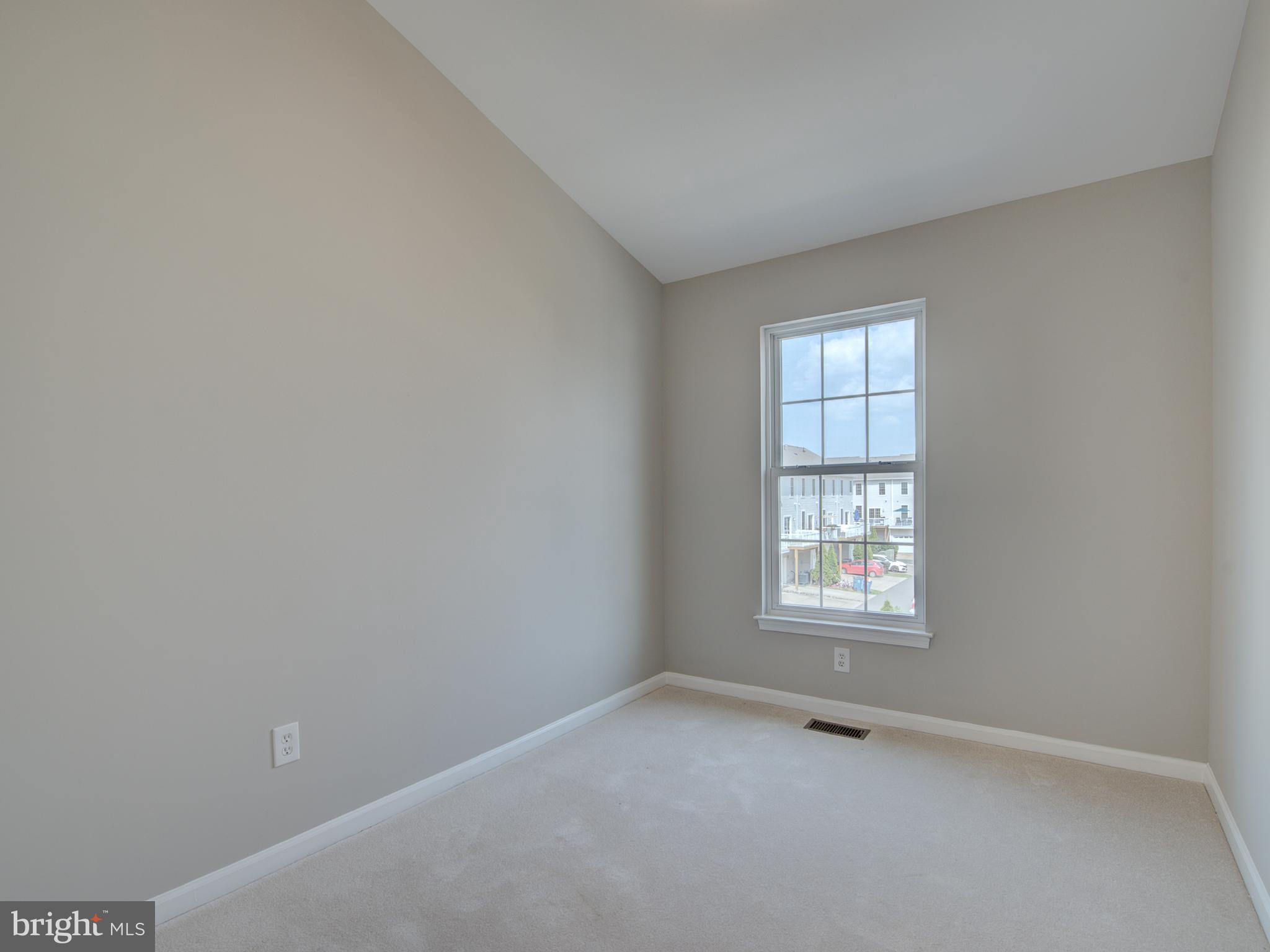 AMBERLEA AT SOUTH RIDING - Residential