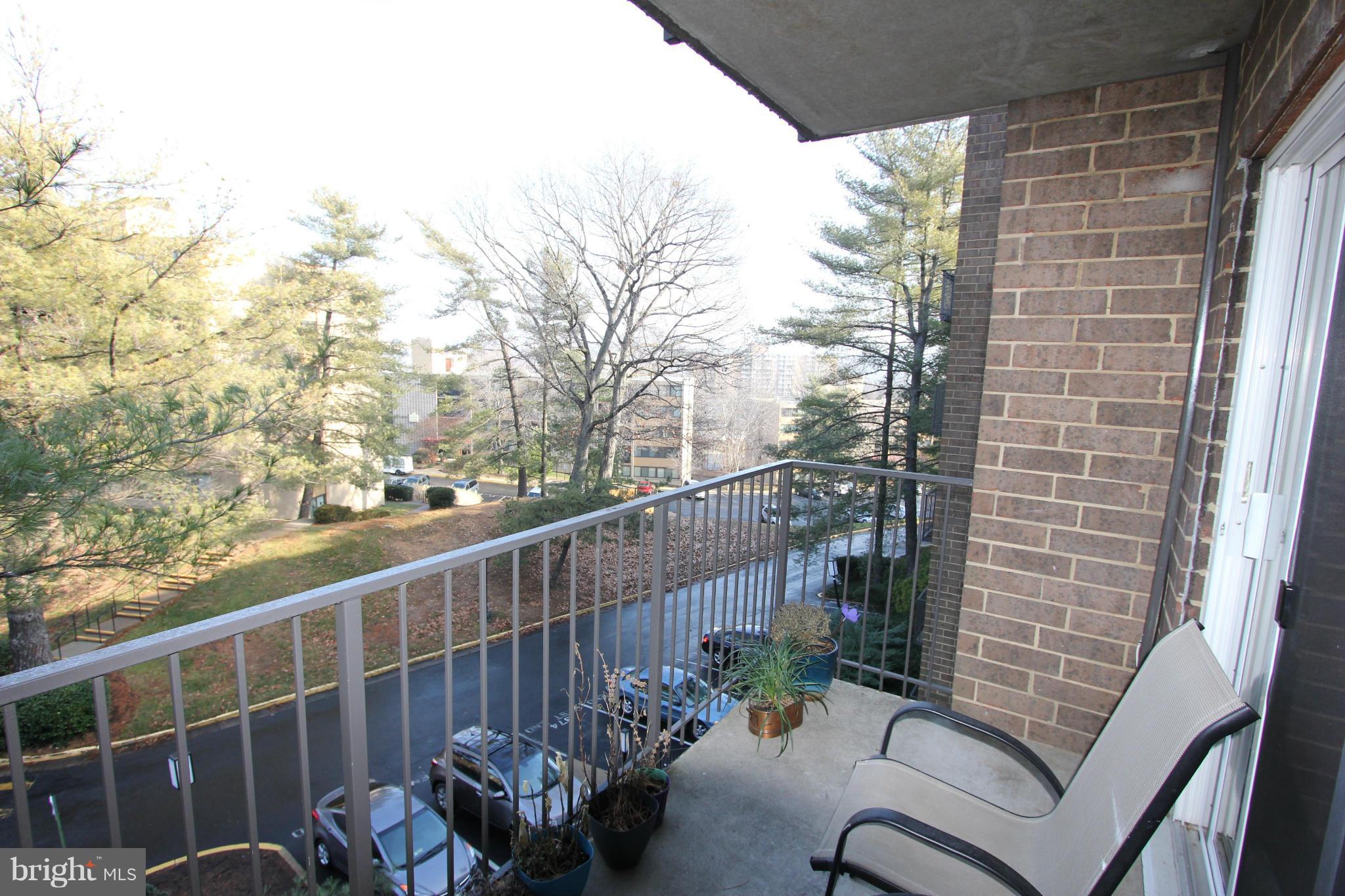 TWENTY-ONE - Residential