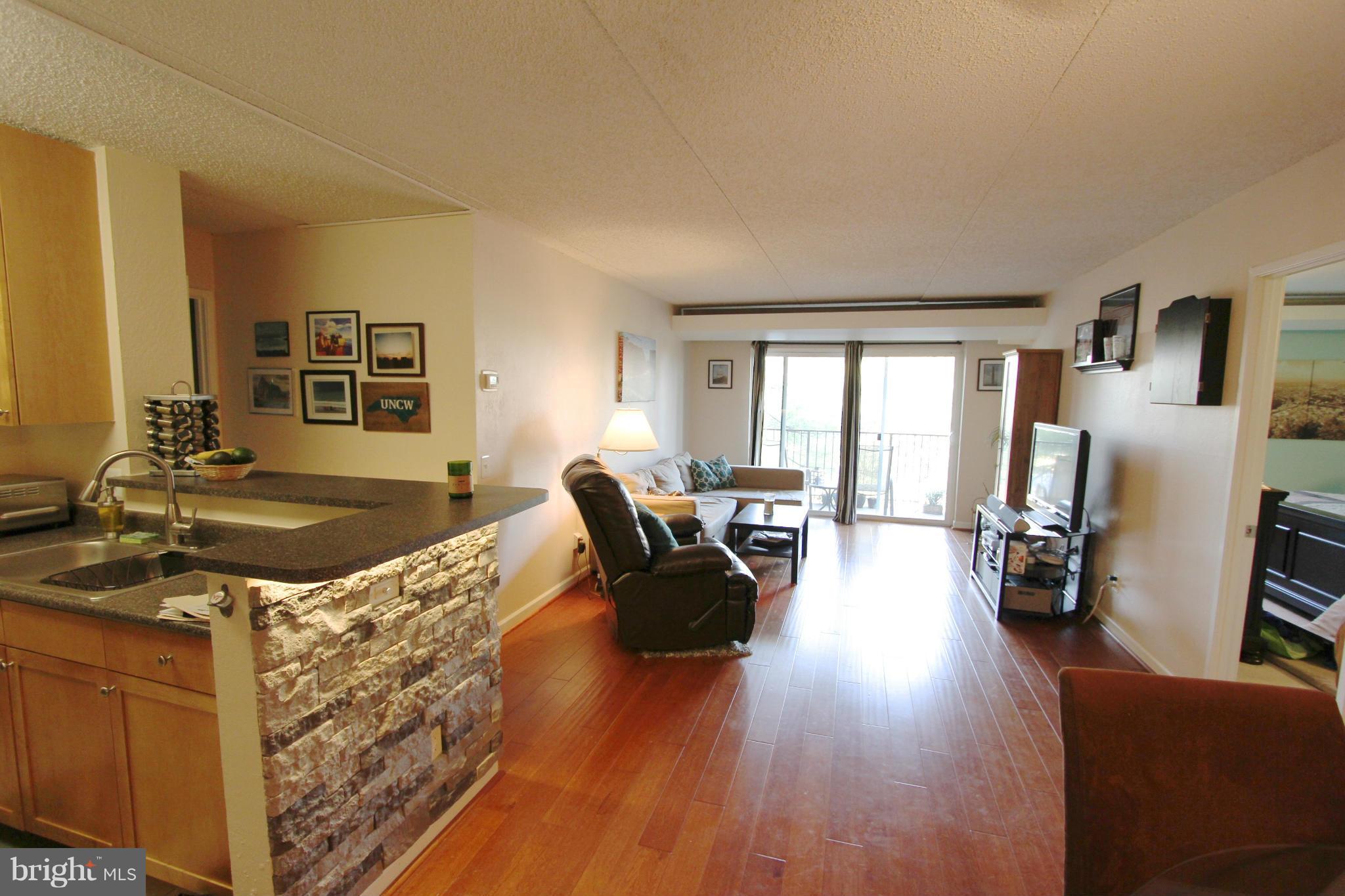 TWENTY-ONE - Residential