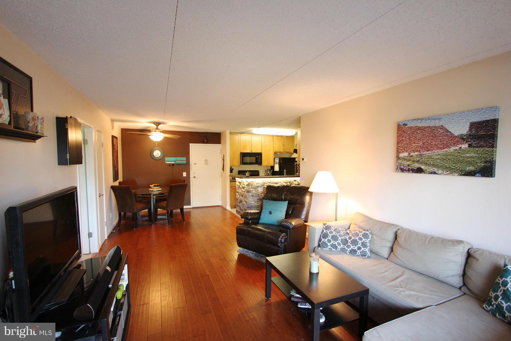 TWENTY-ONE - Residential