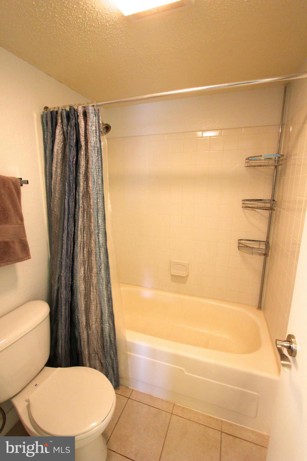 TWENTY-ONE - Residential