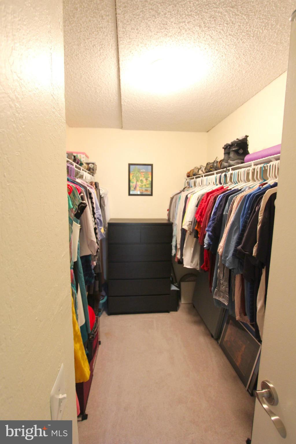 TWENTY-ONE - Residential