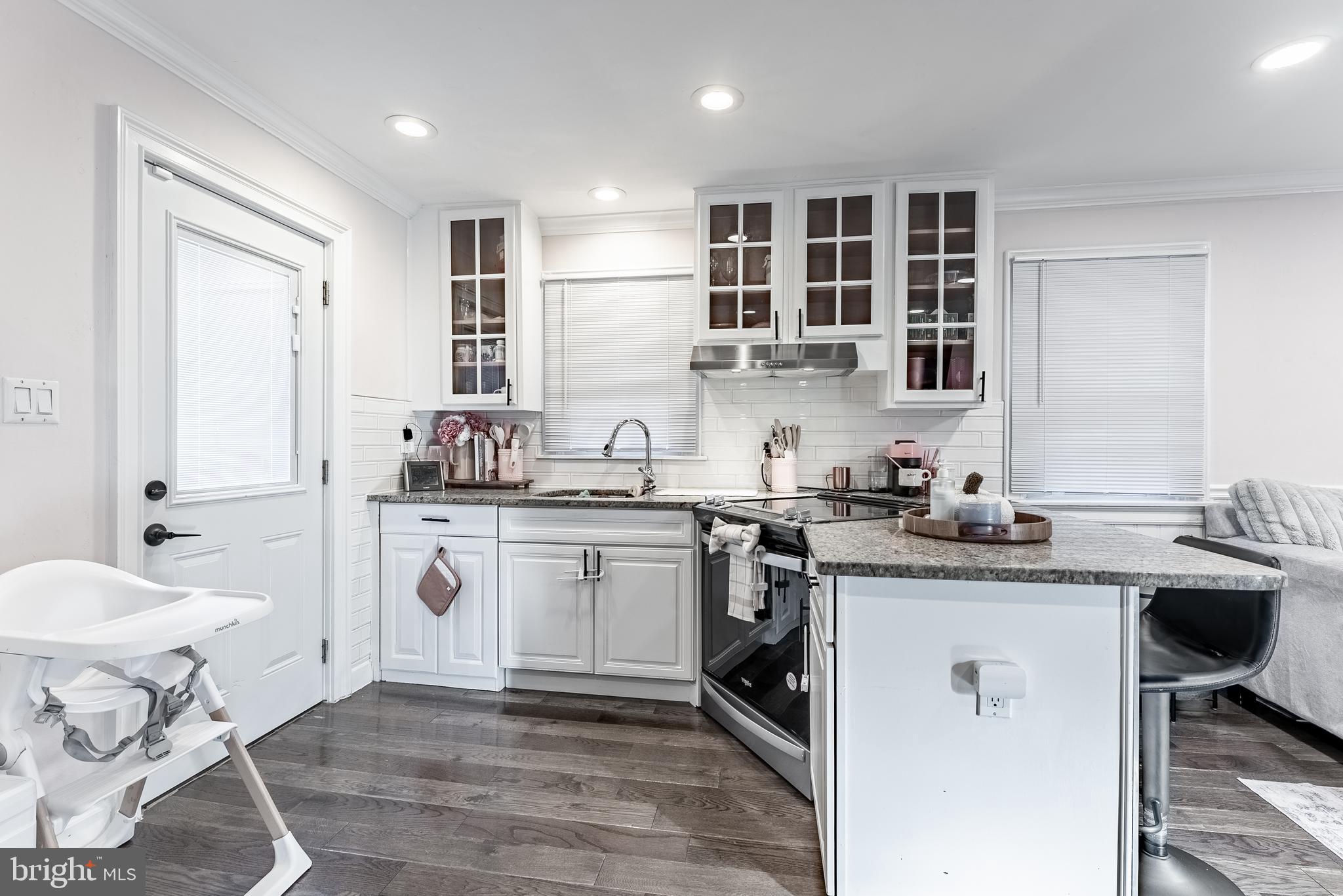 YORKSHIRE ACRES - Residential