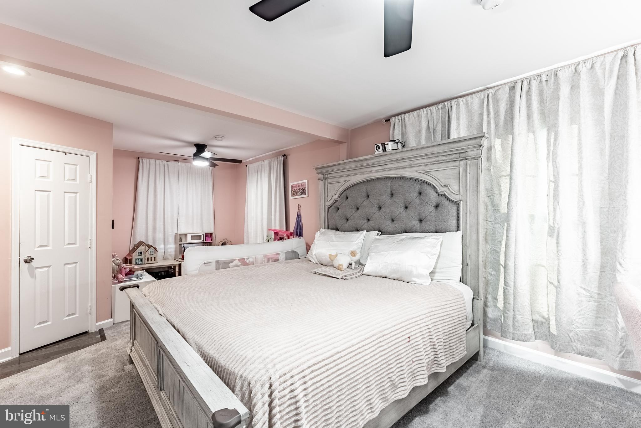 YORKSHIRE ACRES - Residential