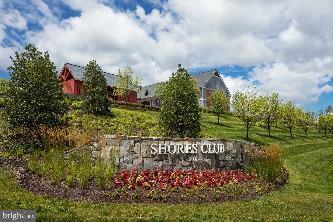 POTOMAC SHORES - Residential