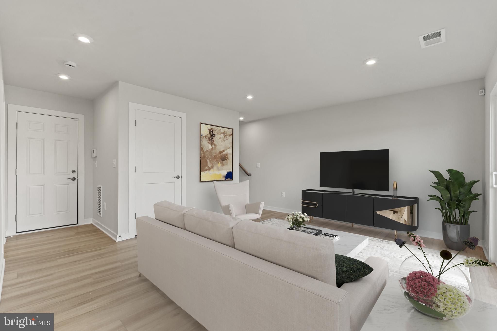 POTOMAC SHORES - Residential