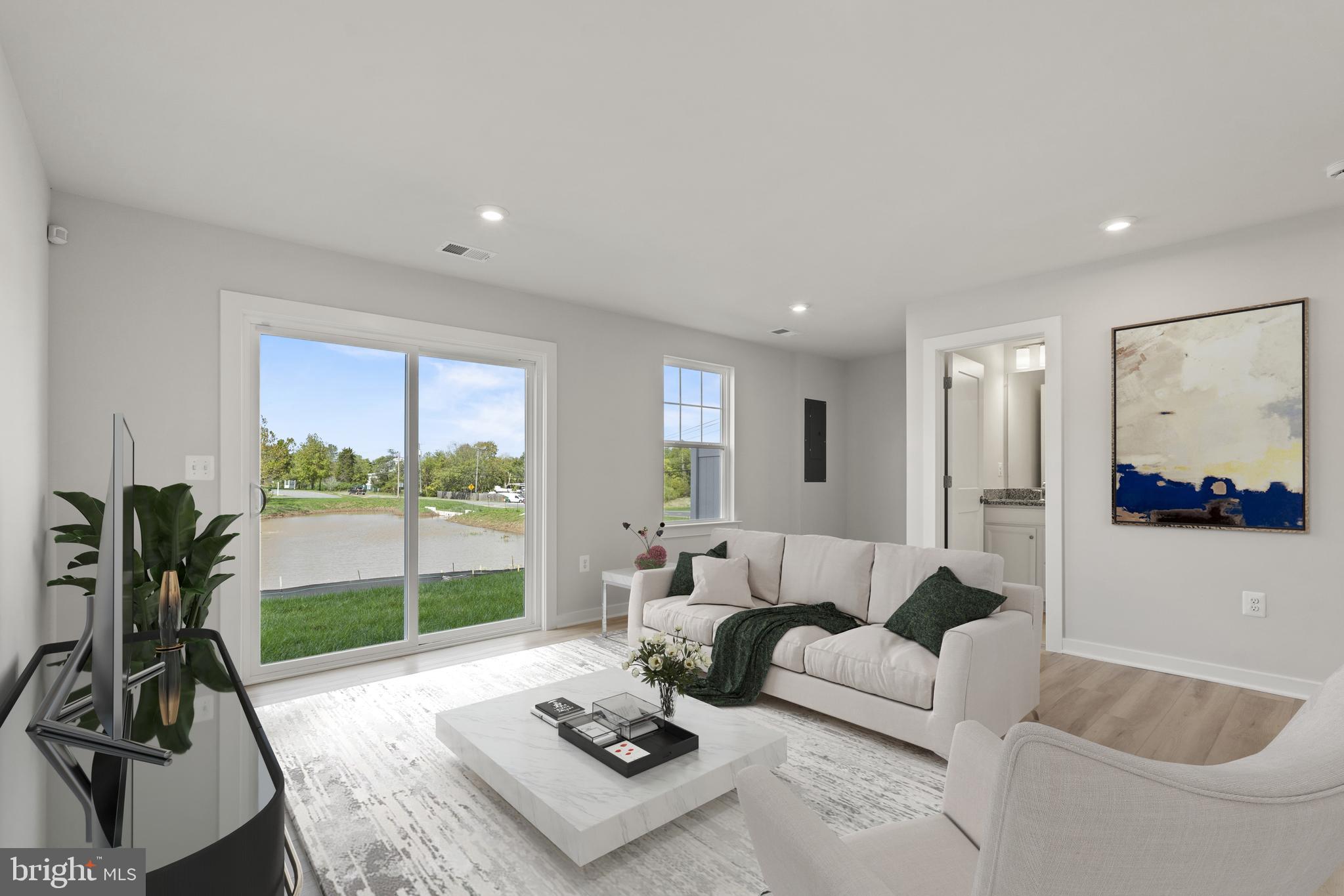 POTOMAC SHORES - Residential