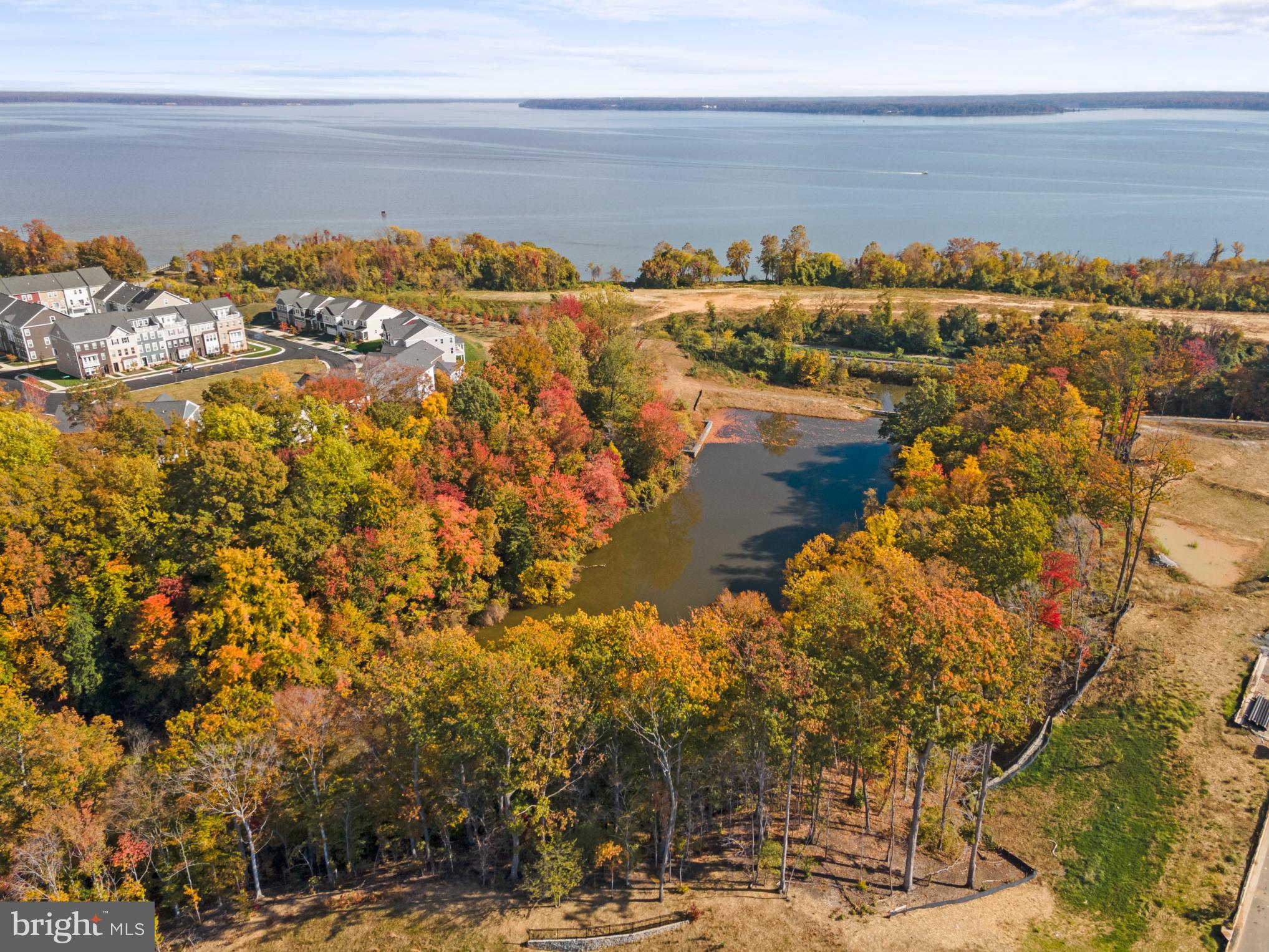 POTOMAC SHORES - Residential
