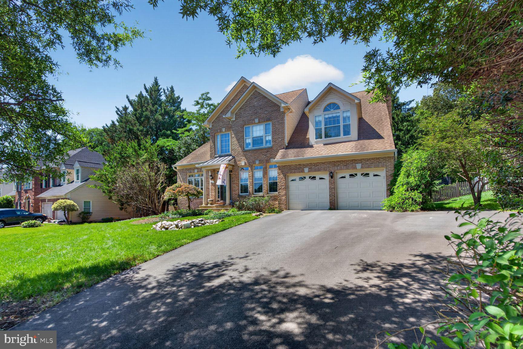 8708 CROSS CHASE CIRCLE