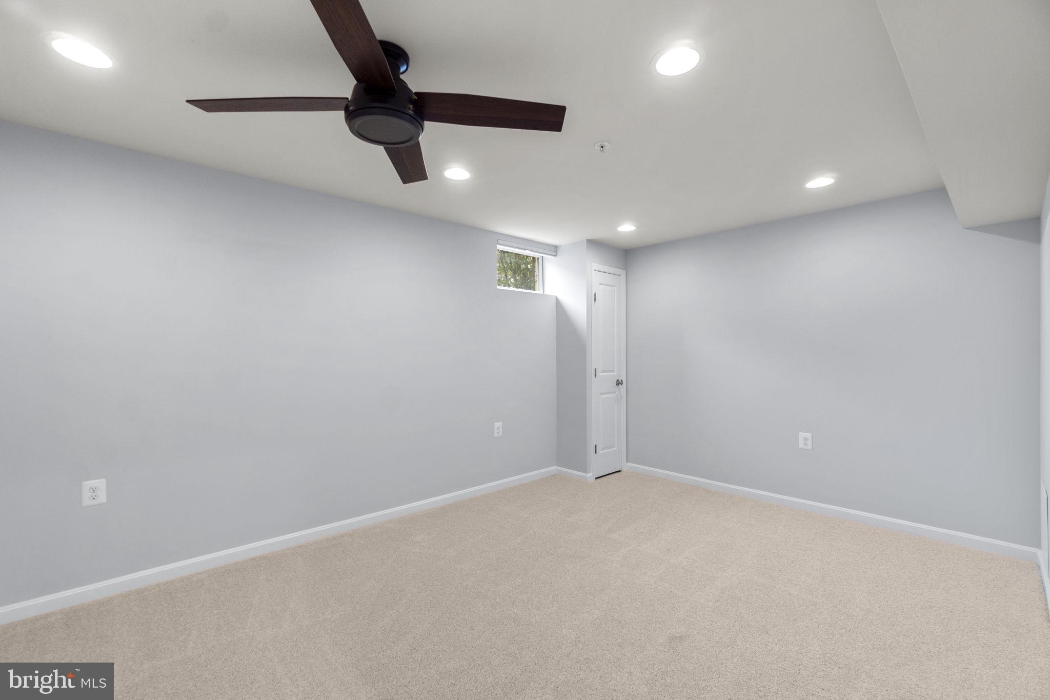 MILL ISLAND AT WORMAN'S MILL - Residential