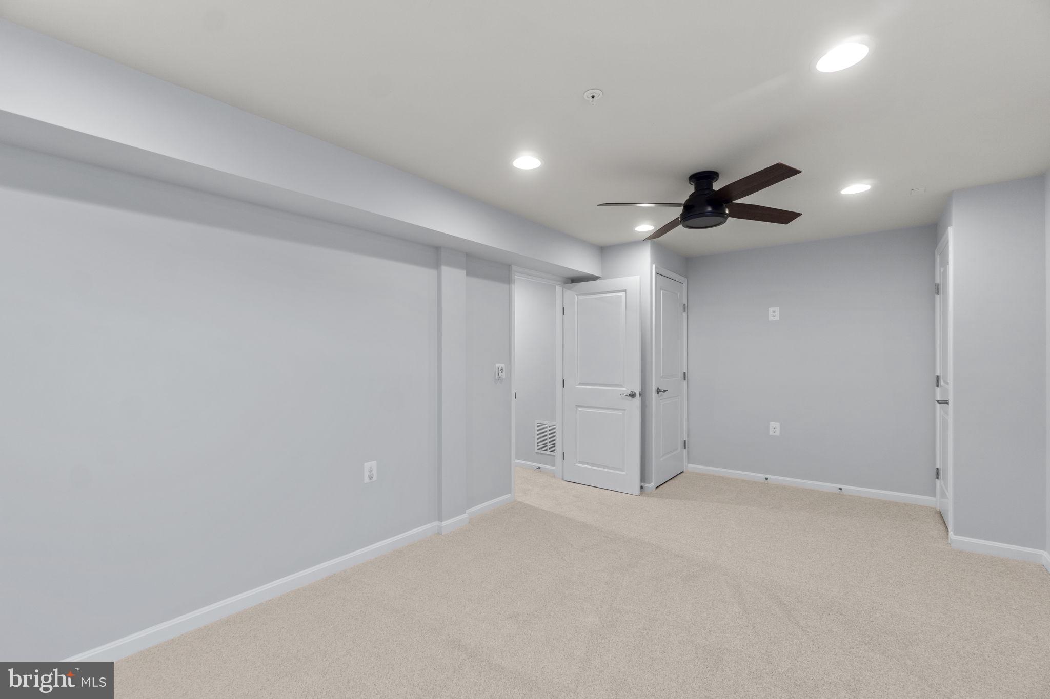 MILL ISLAND AT WORMAN'S MILL - Residential