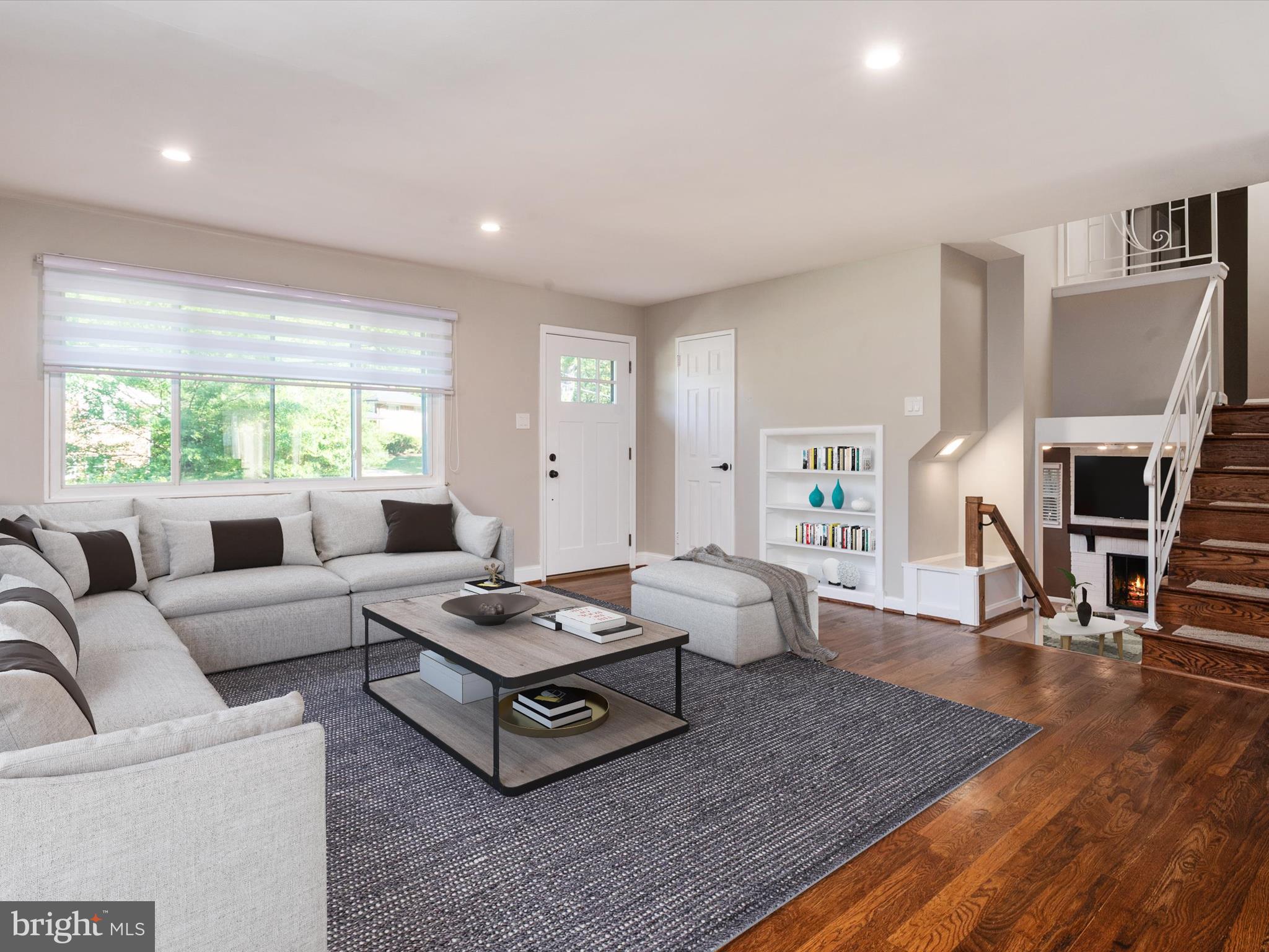 BURNT MILLS MANOR - Residential