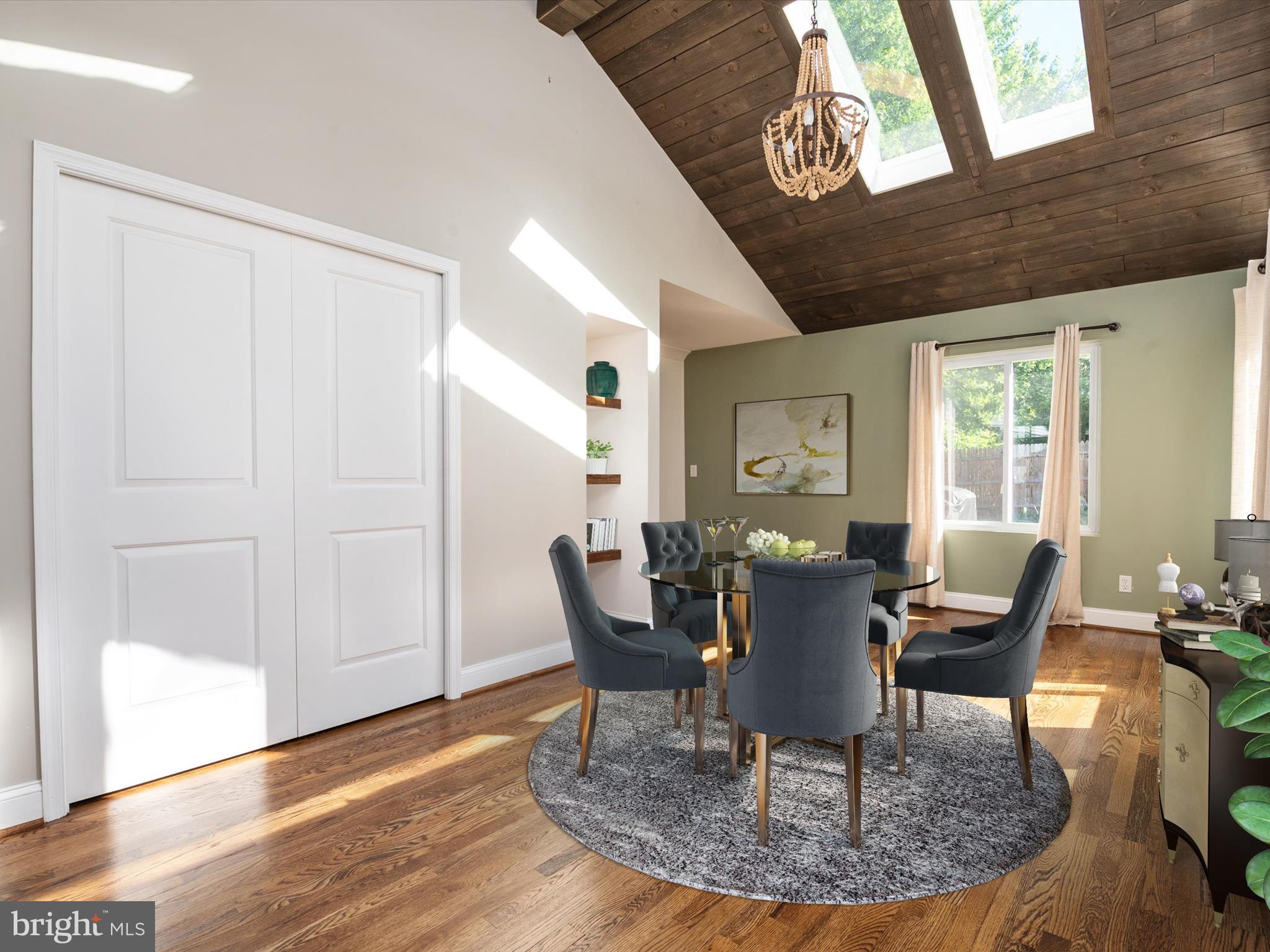 BURNT MILLS MANOR - Residential