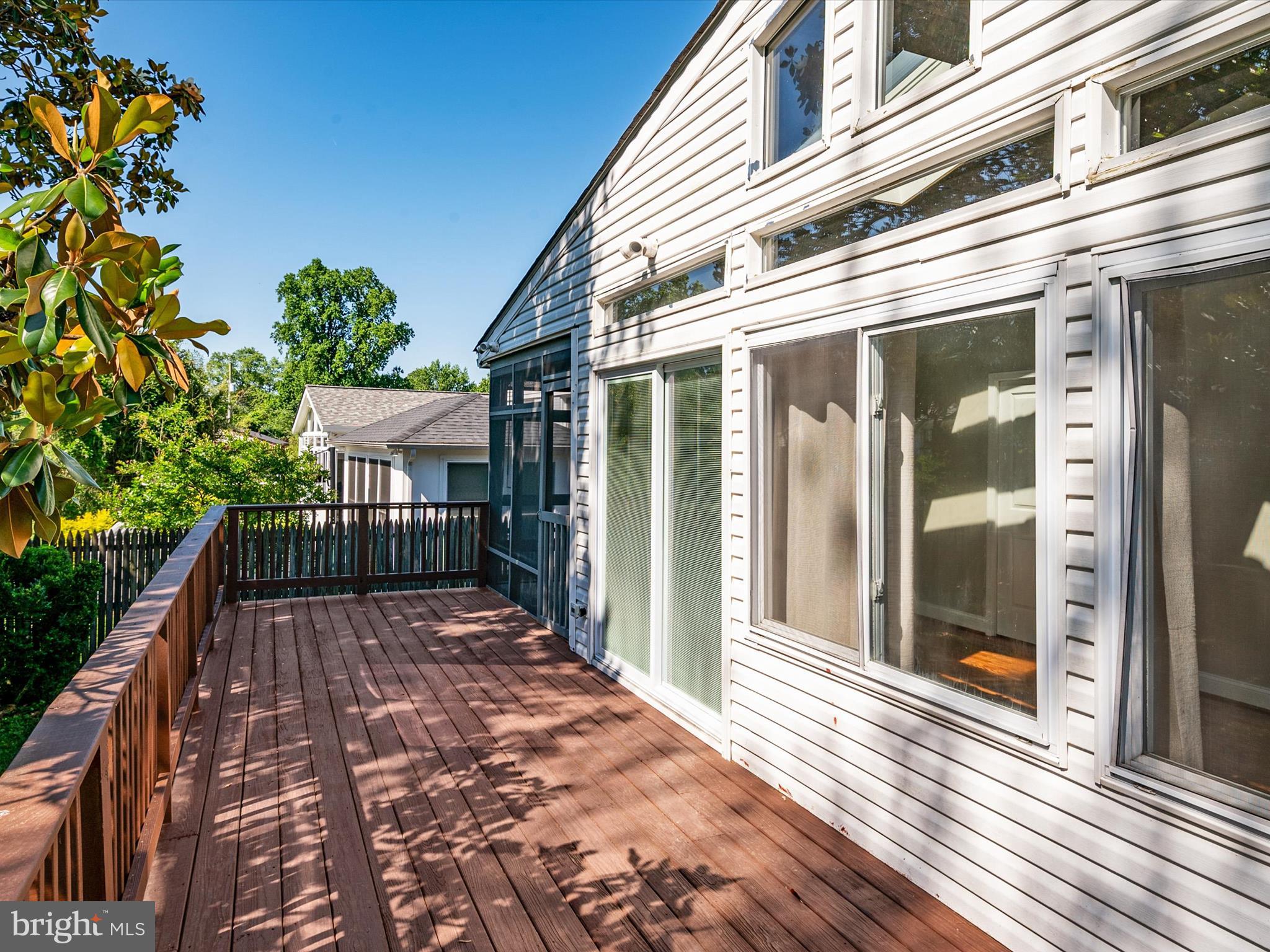 BURNT MILLS MANOR - Residential