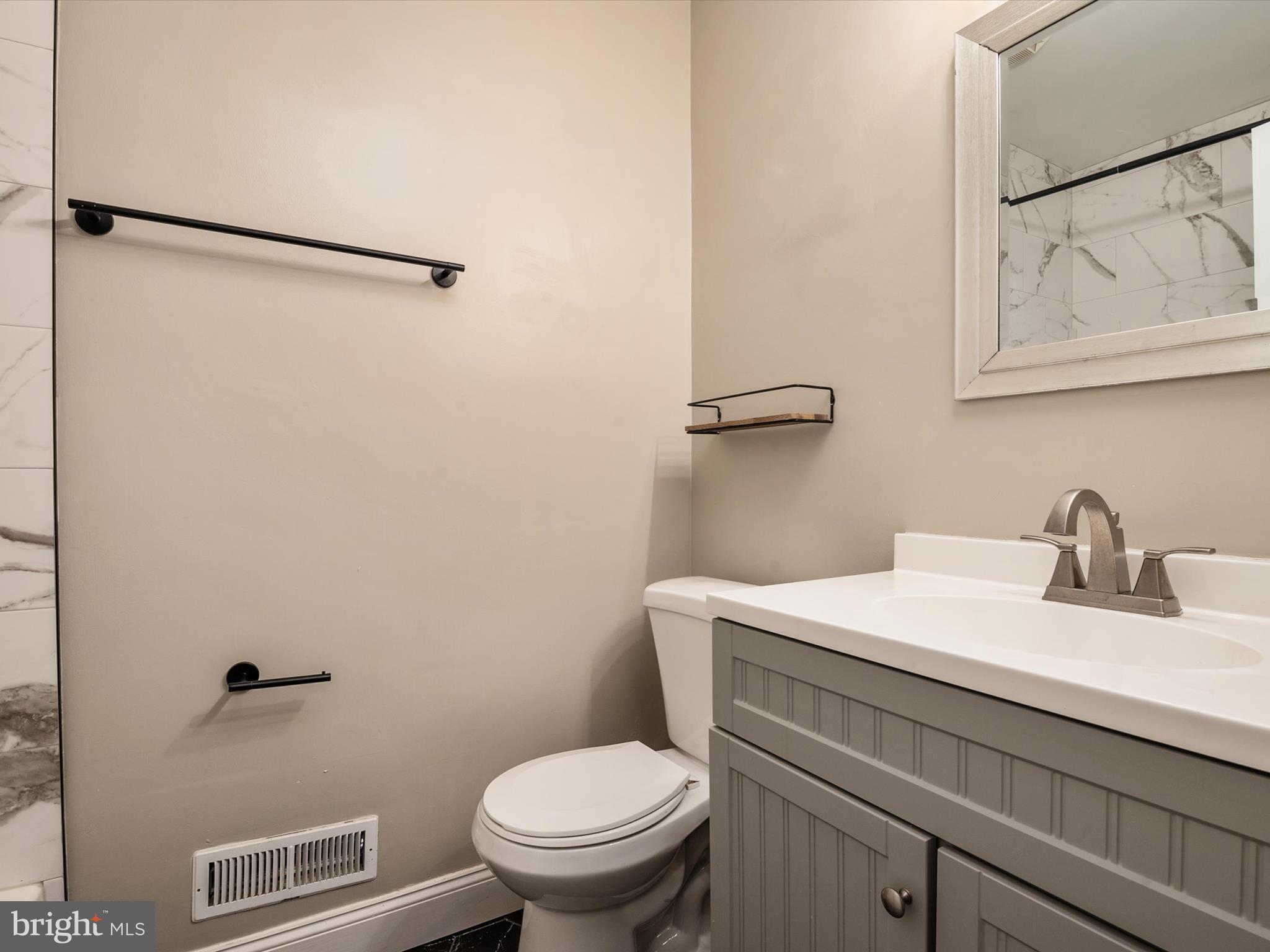 BURNT MILLS MANOR - Residential