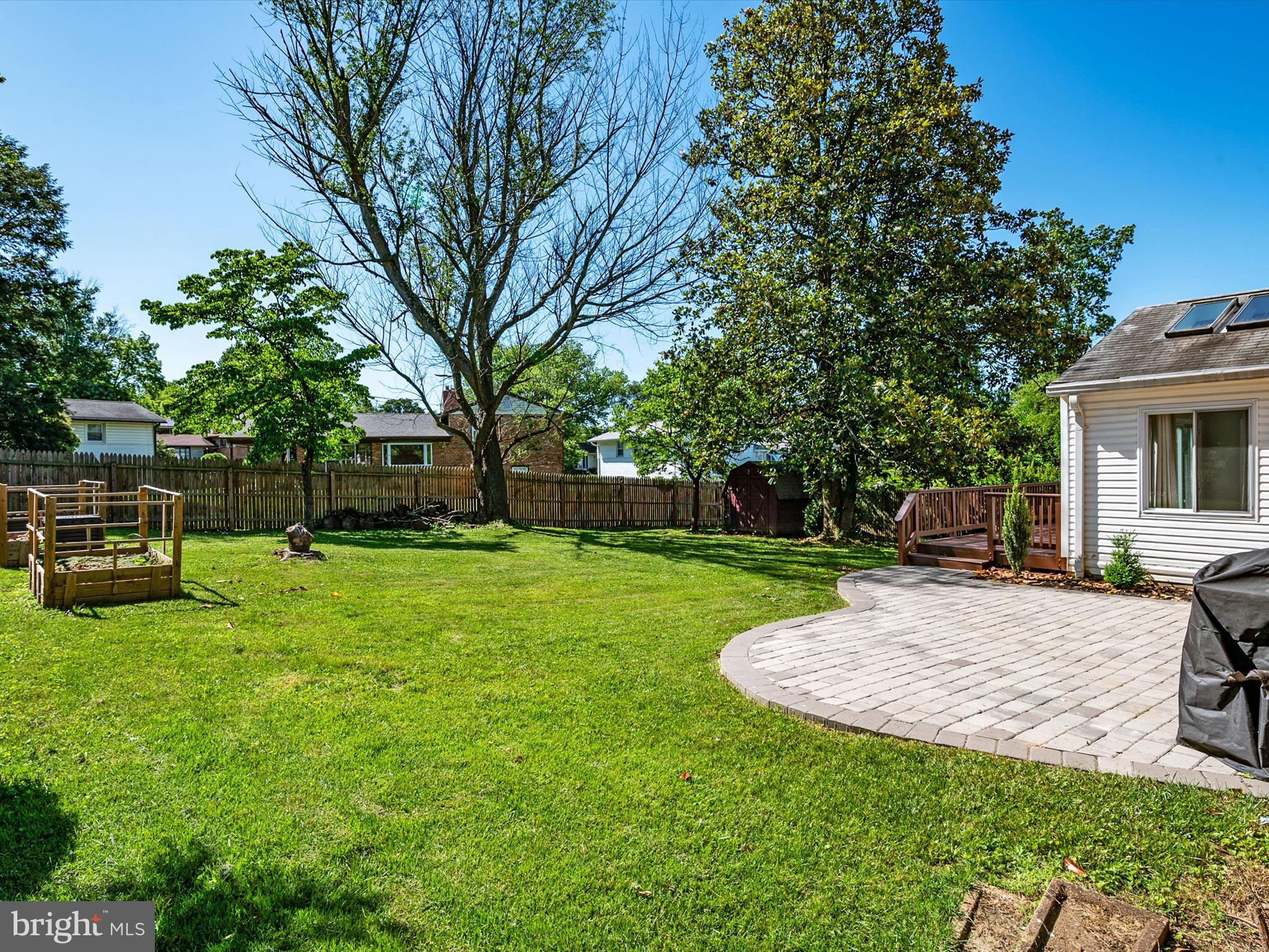 BURNT MILLS MANOR - Residential