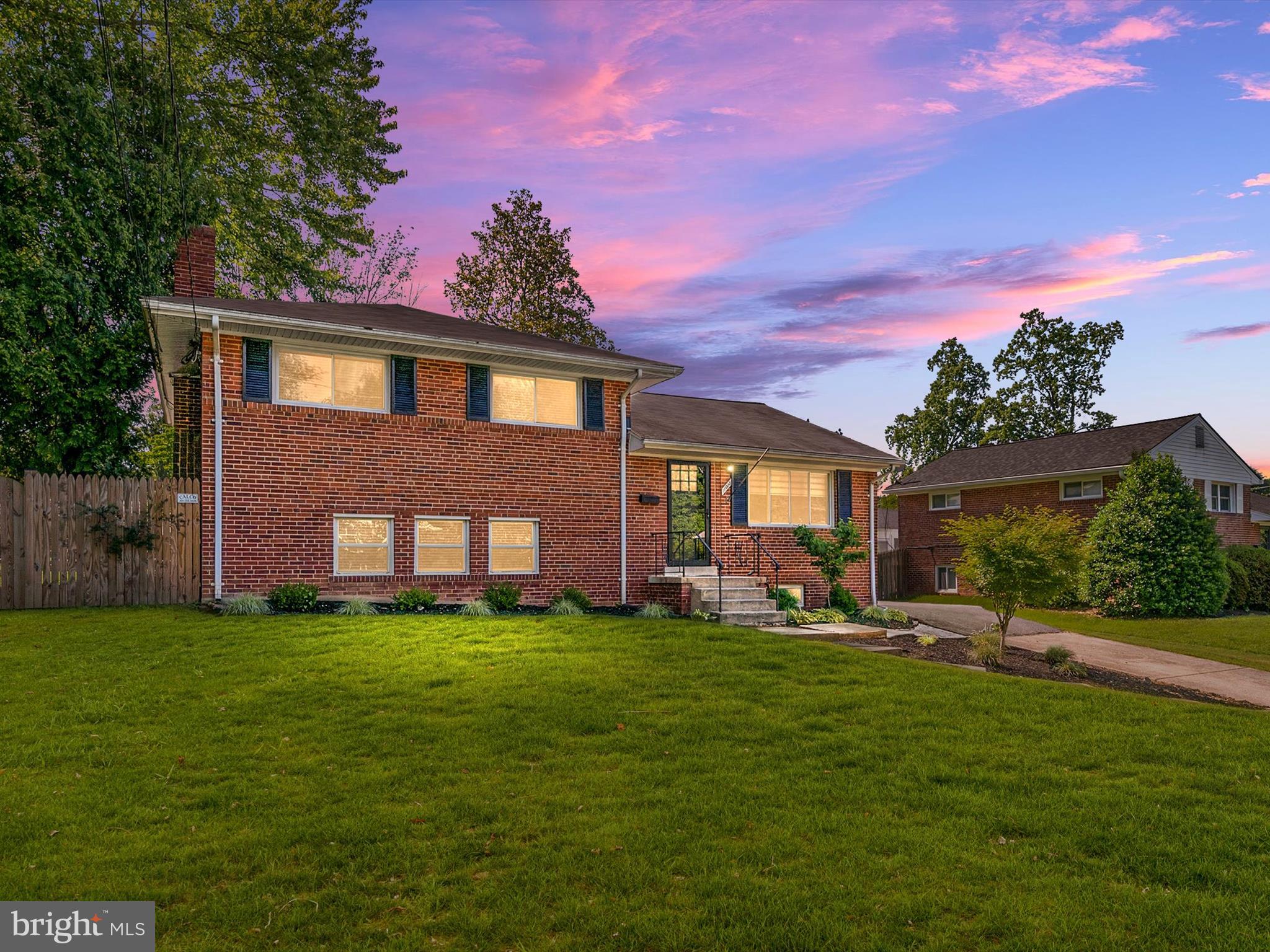 BURNT MILLS MANOR - Residential