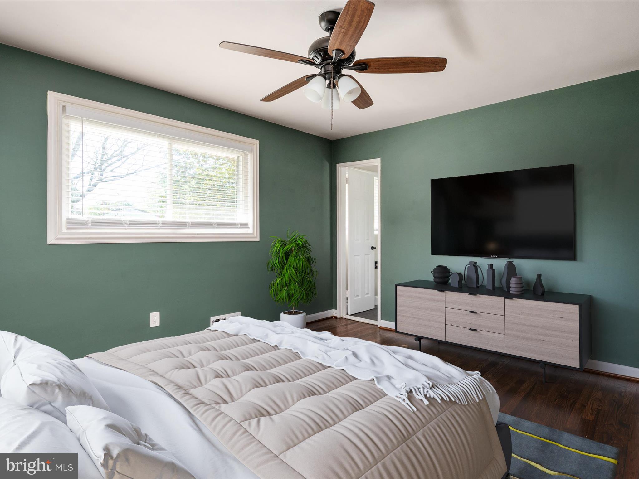 BURNT MILLS MANOR - Residential