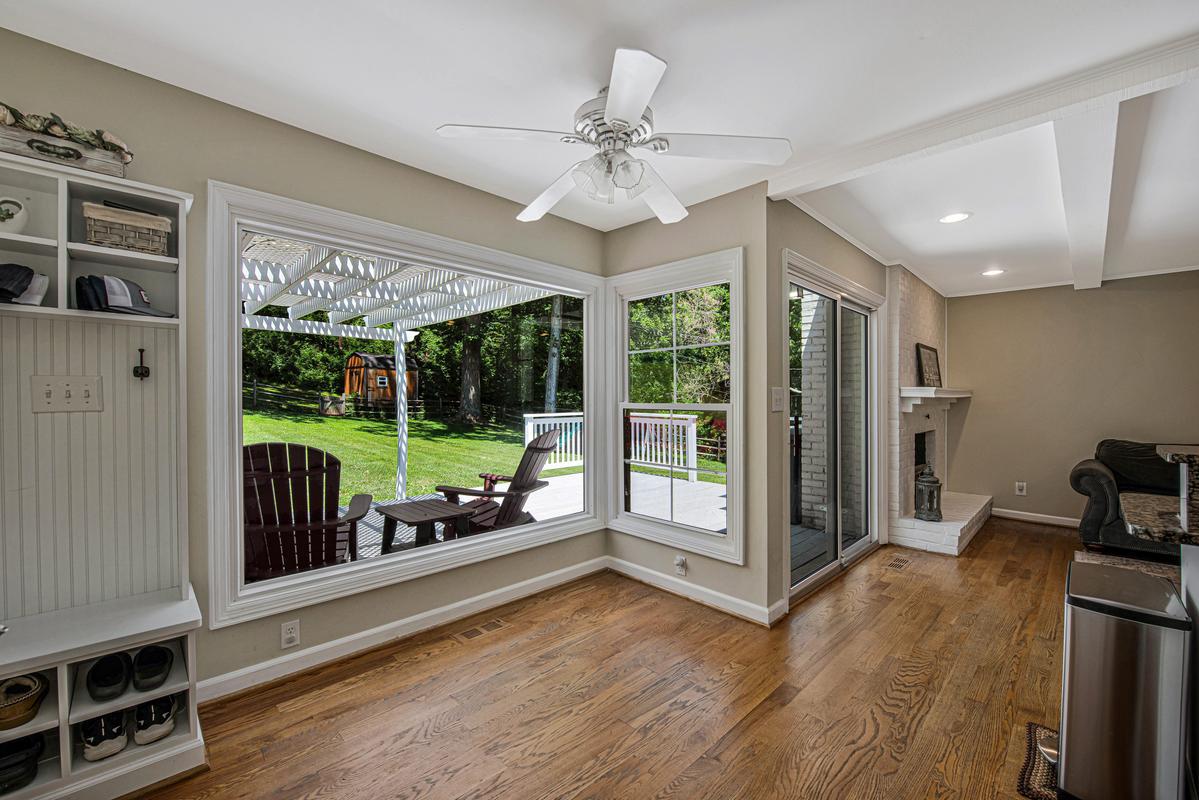 HAMPTON GARDENS - Residential