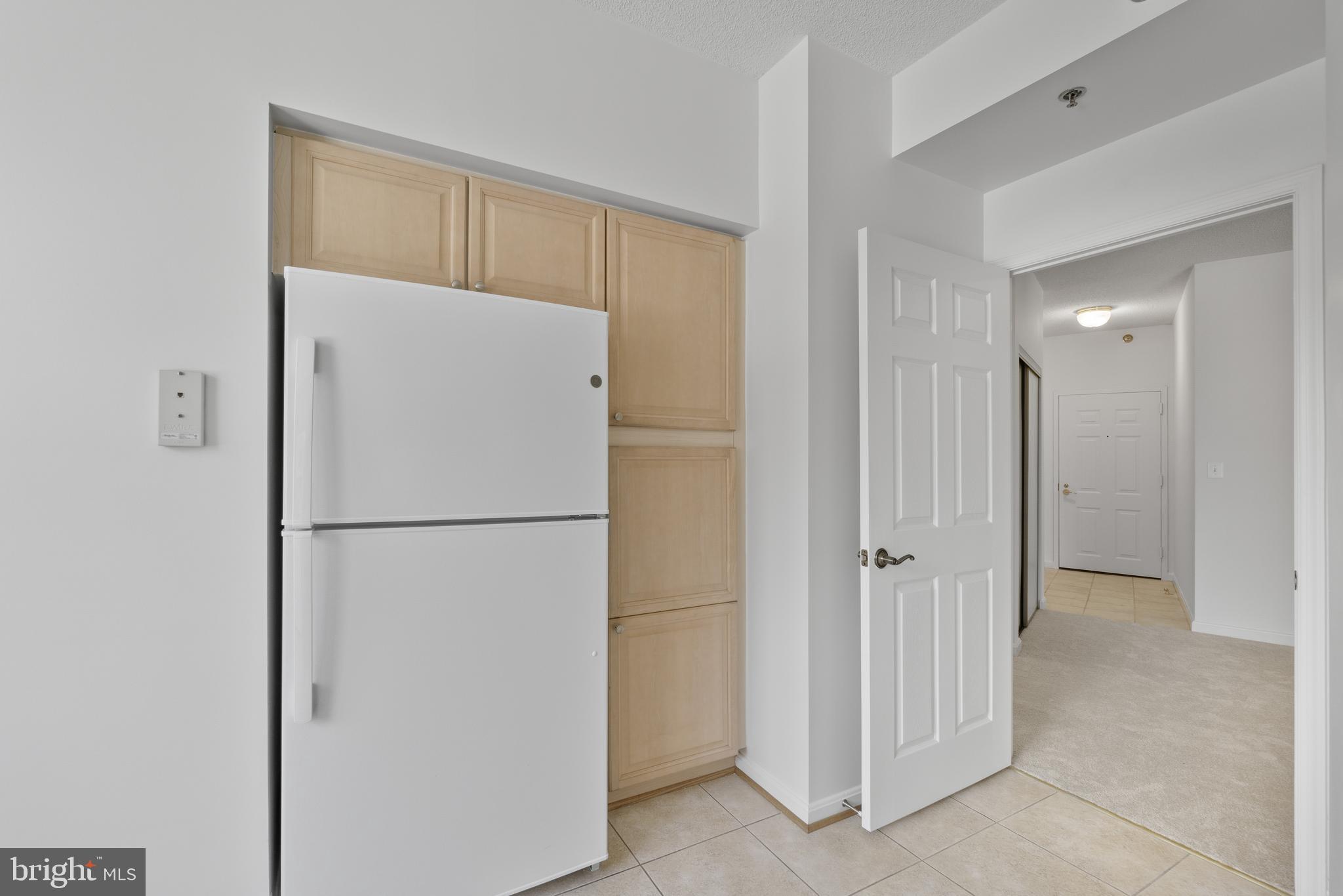 LEISURE WORLD - Residential