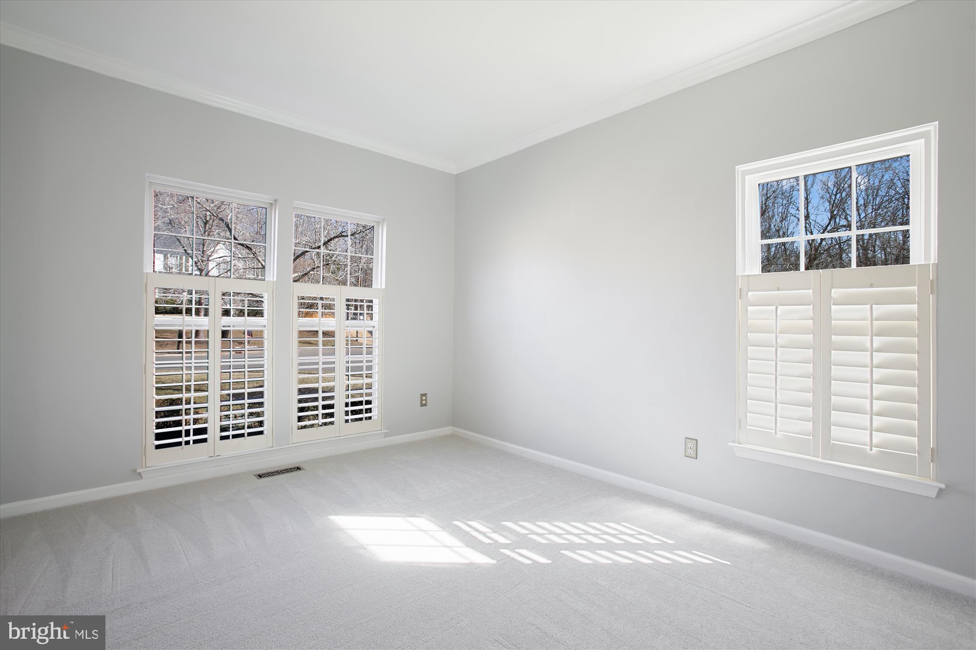 CREST RIDGE ESTATES - Residential