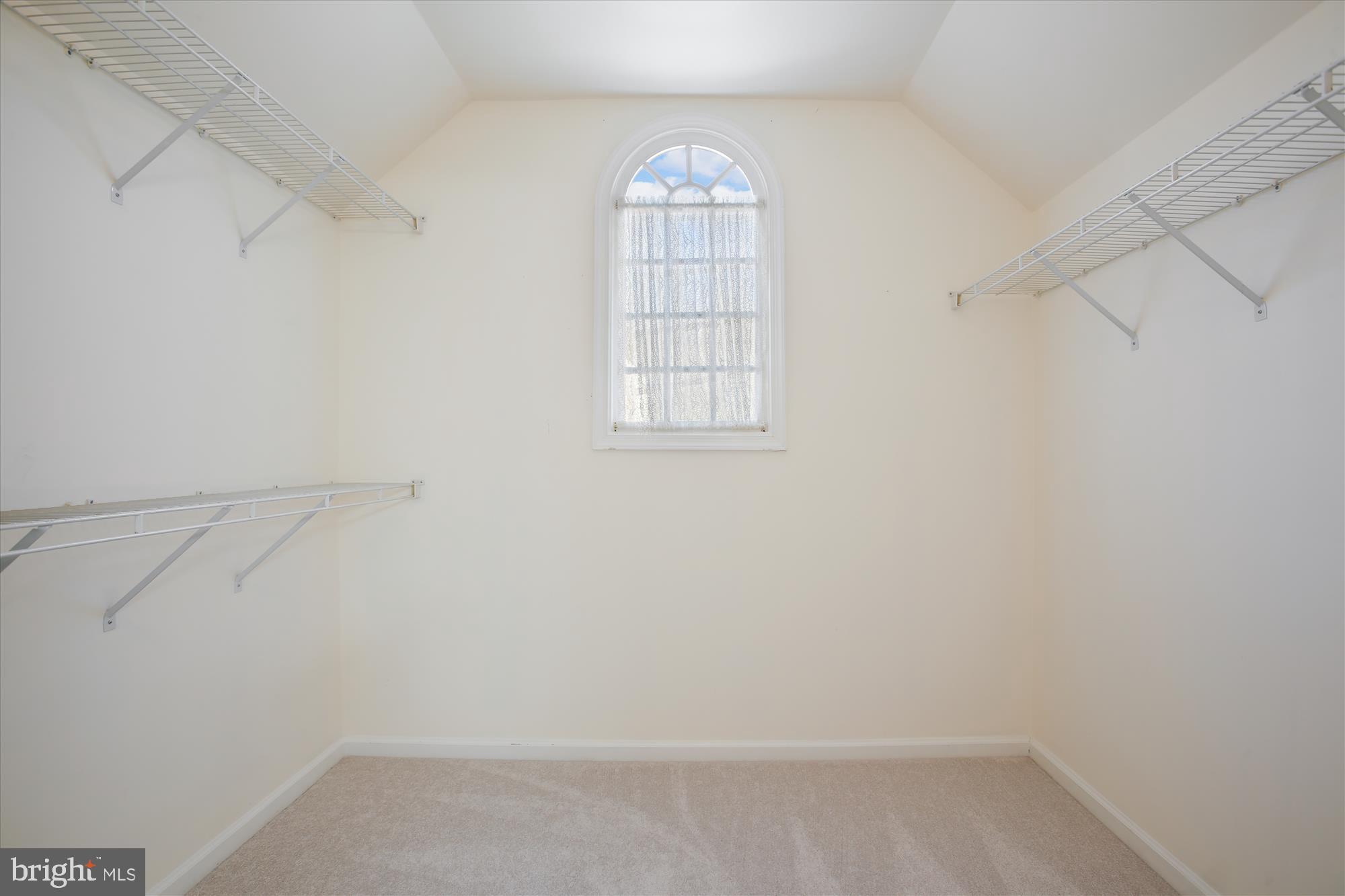 CREST RIDGE ESTATES - Residential