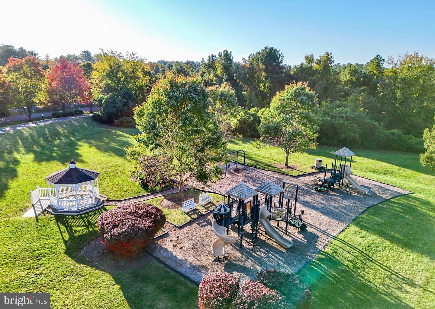 FAWN LAKE - Residential