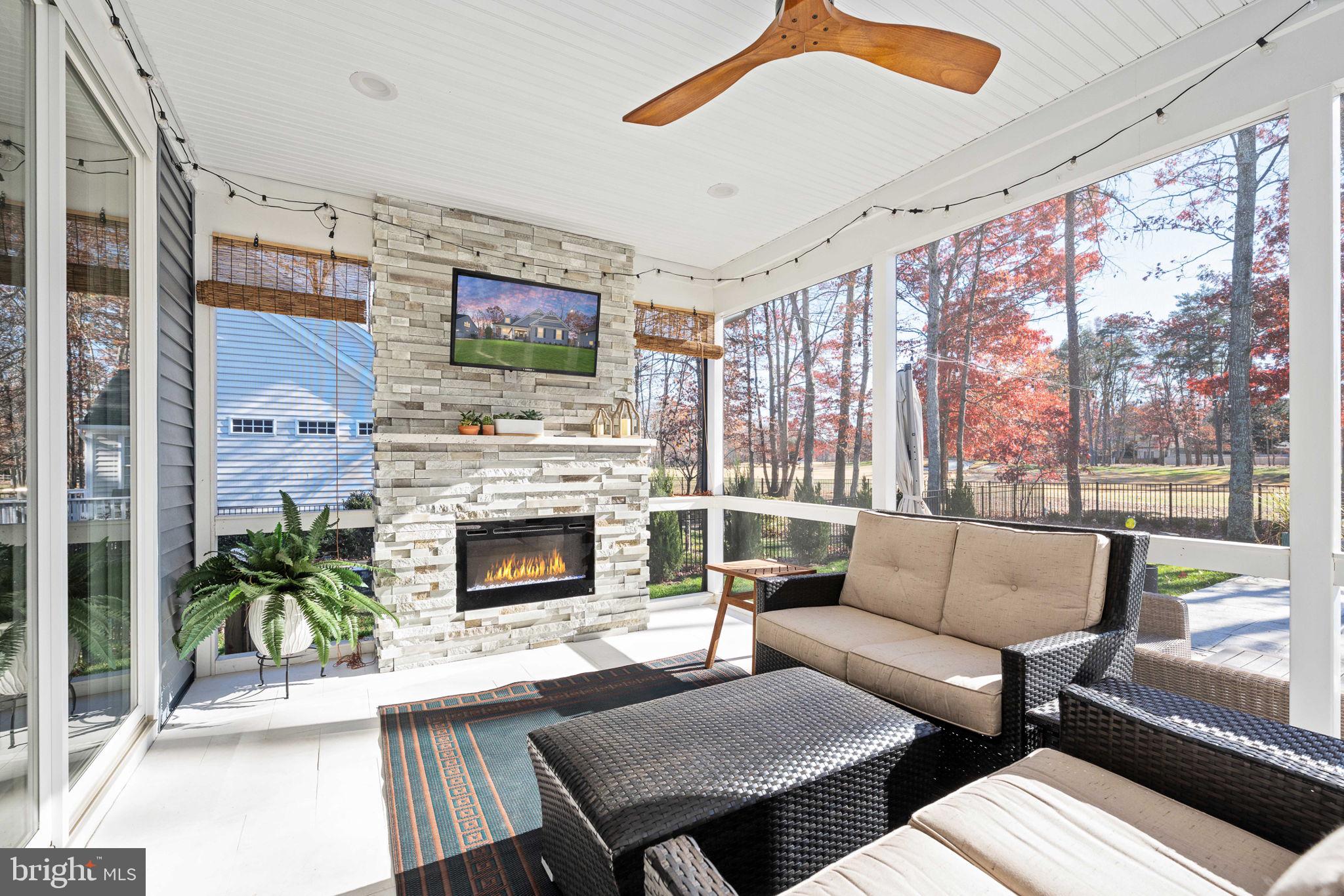 FAWN LAKE - Residential