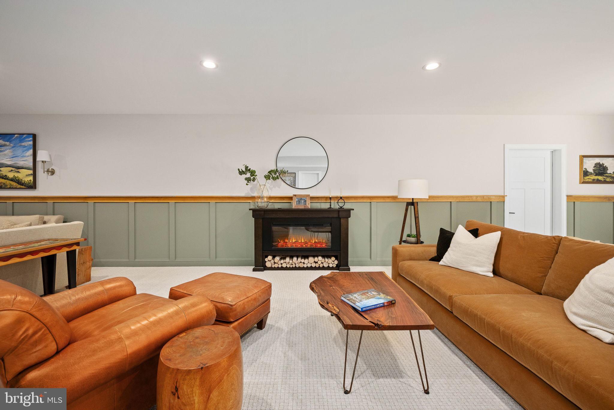 FAWN LAKE - Residential