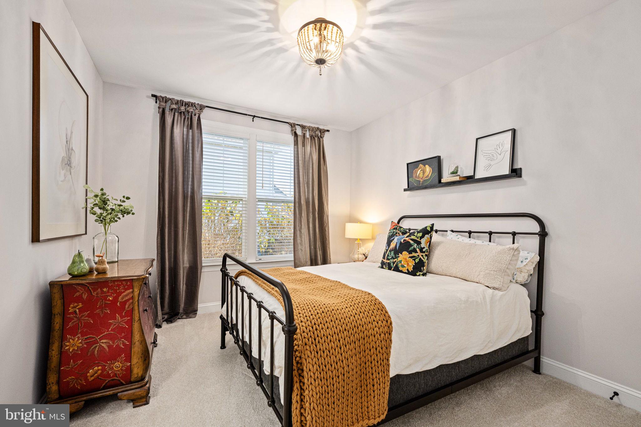 FAWN LAKE - Residential