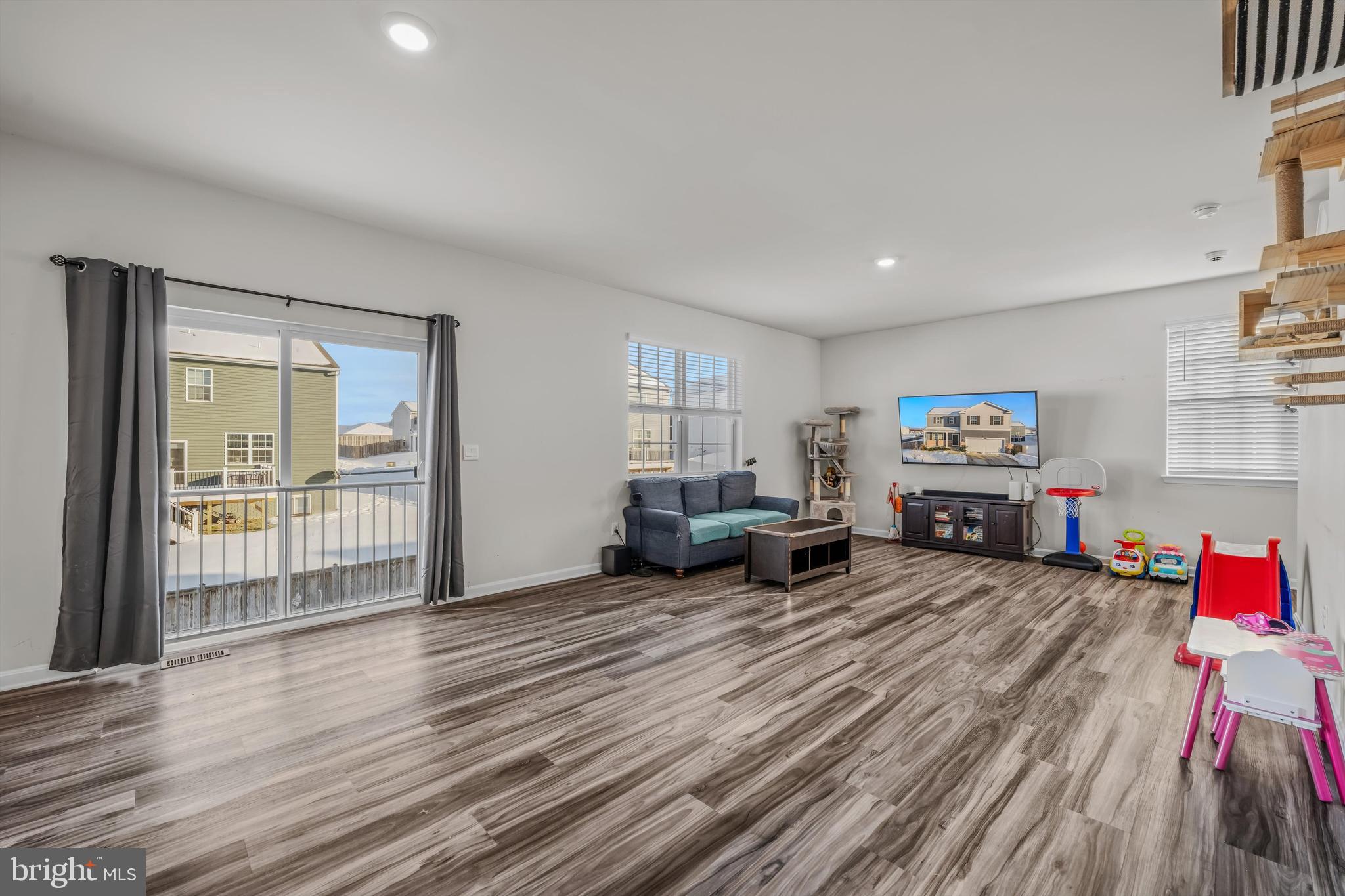 MAGNOLIA SPRINGS - Residential