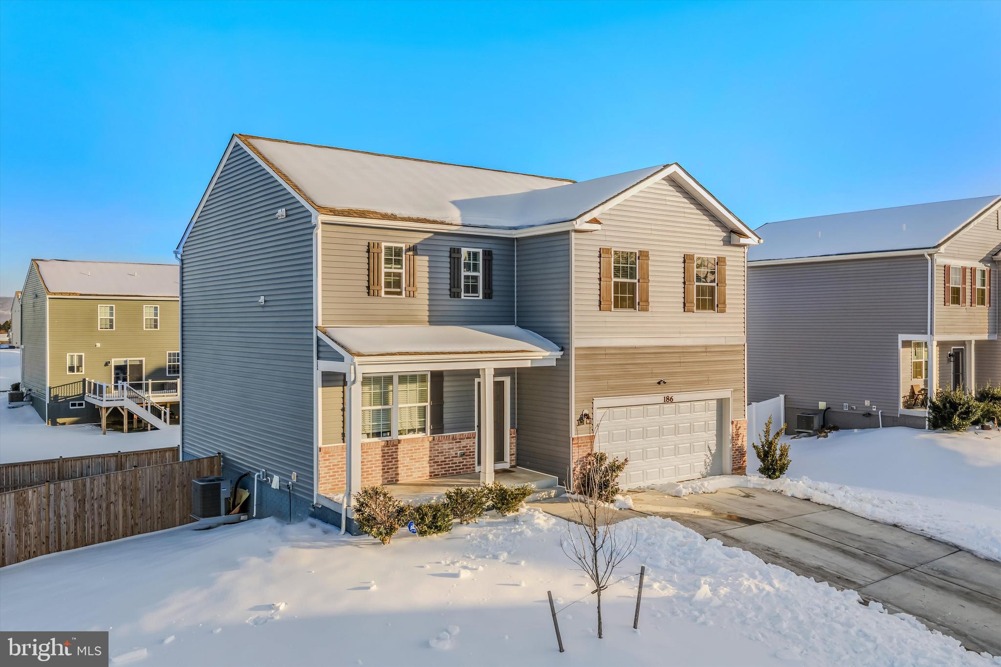 MAGNOLIA SPRINGS - Residential