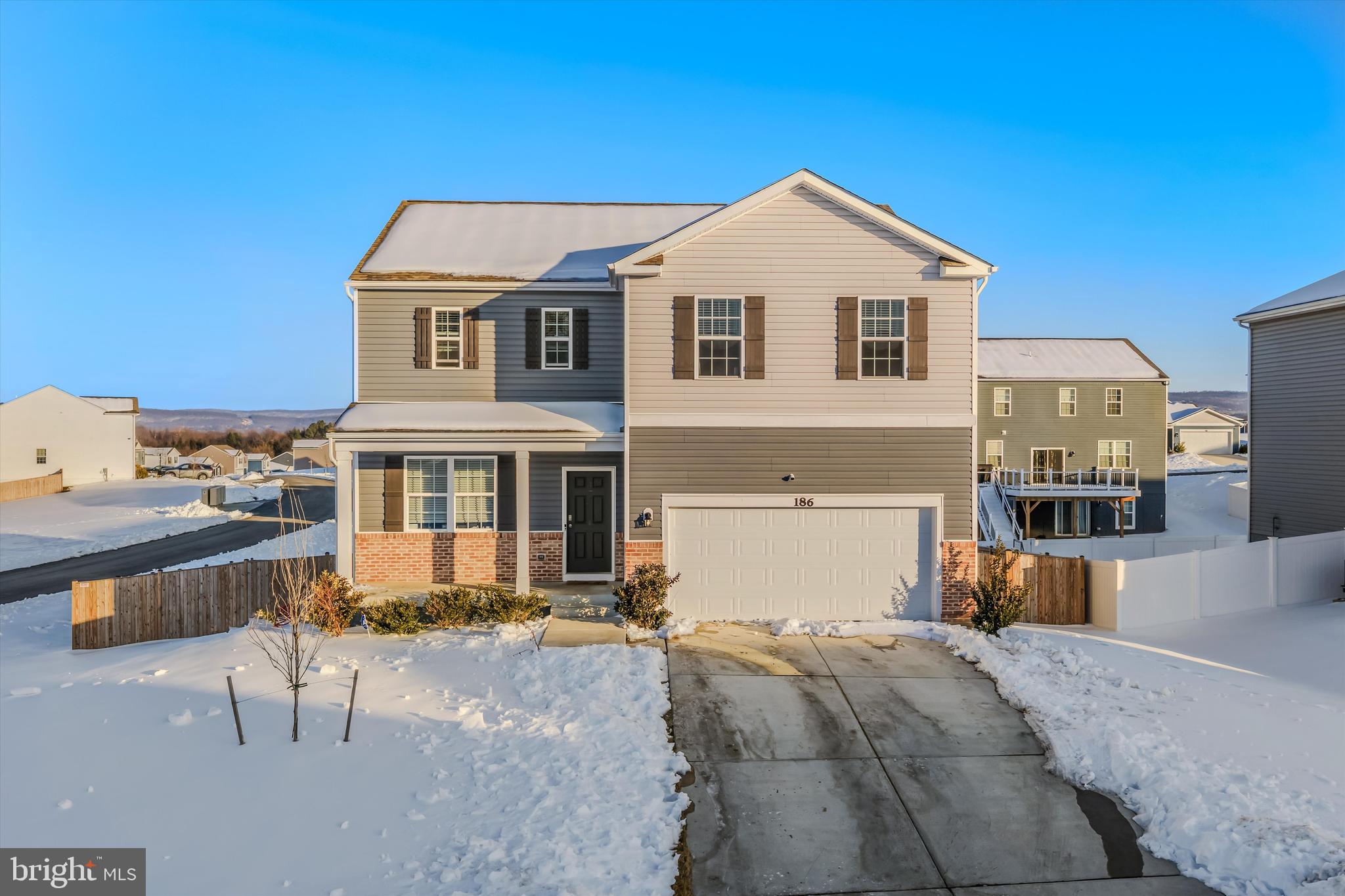 MAGNOLIA SPRINGS - Residential