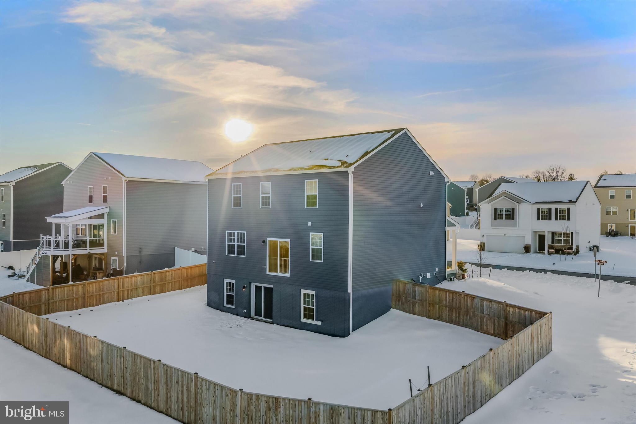 MAGNOLIA SPRINGS - Residential