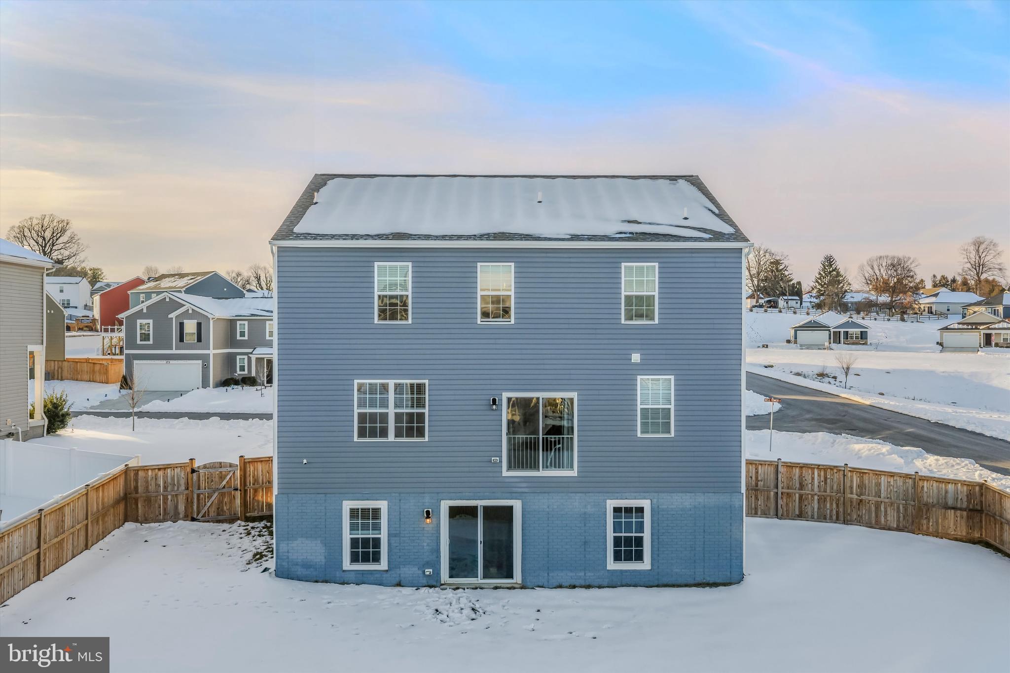 MAGNOLIA SPRINGS - Residential